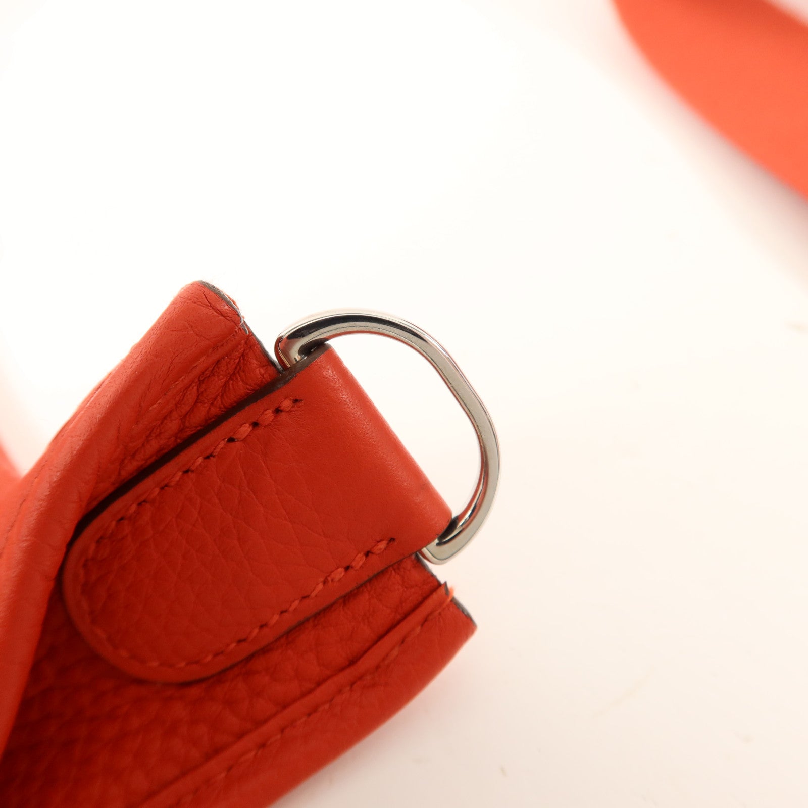 HERMES Clemence皮革Evelyne PM肩背袋Rouge Tomate