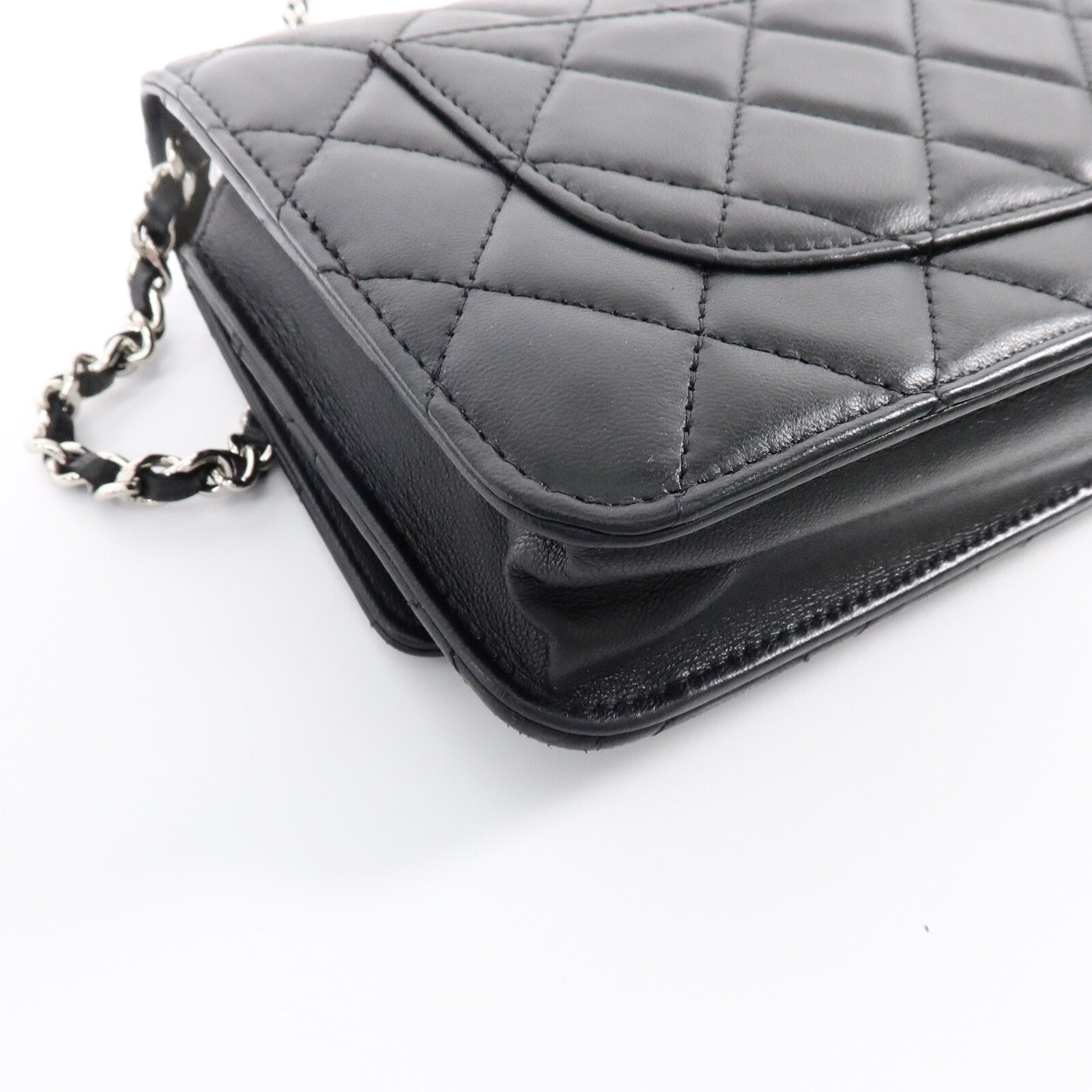 CHANEL 羊皮皮革WOC Wallet On Chain鏈帶肩背袋