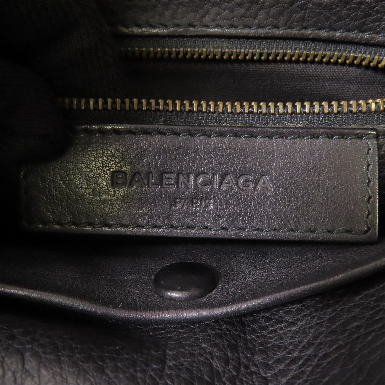 BALENCIAGA 牛皮皮革Blackout City手挽肩背兩用袋