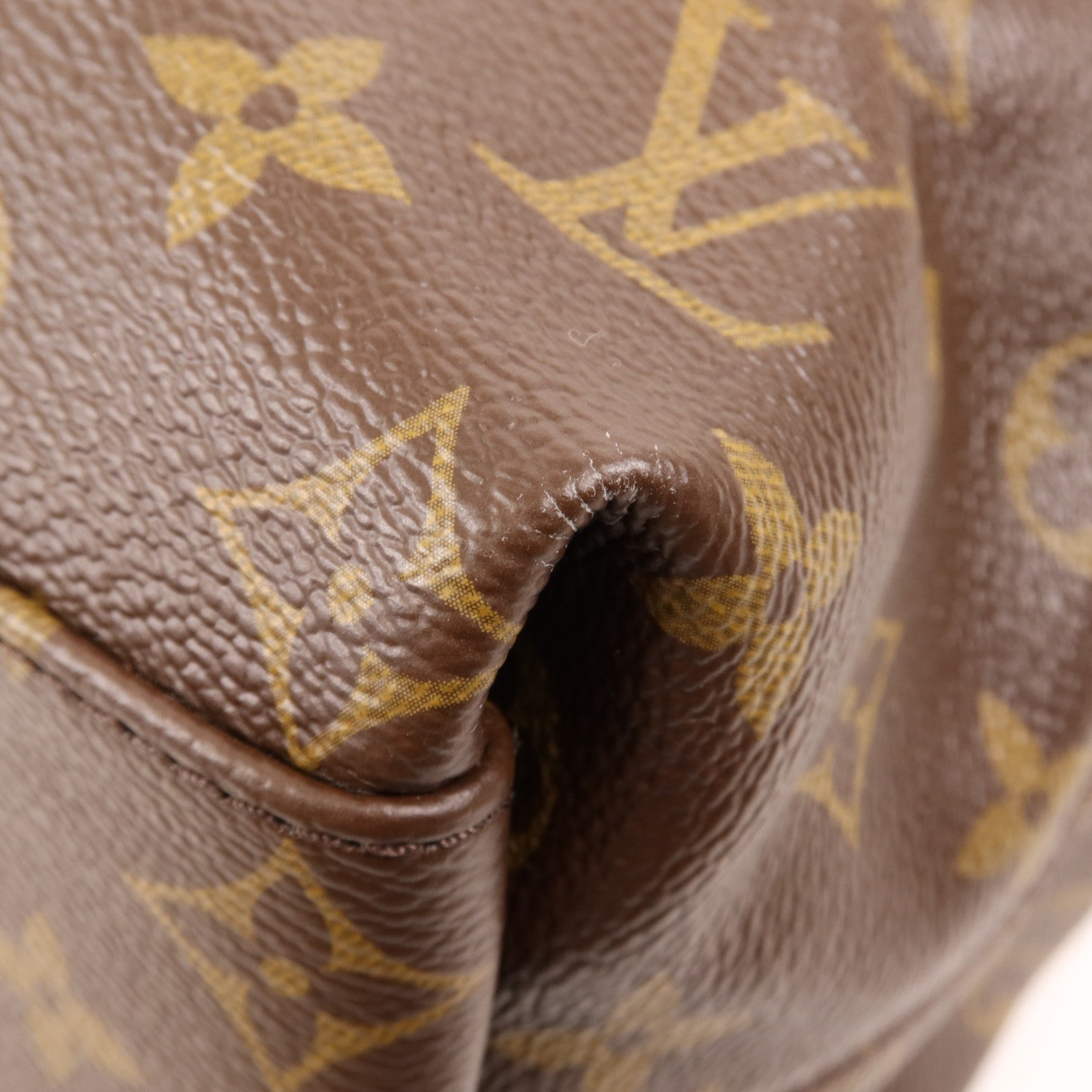 LOUIS VUITTON Monogram Tuileries金扣肩背袋