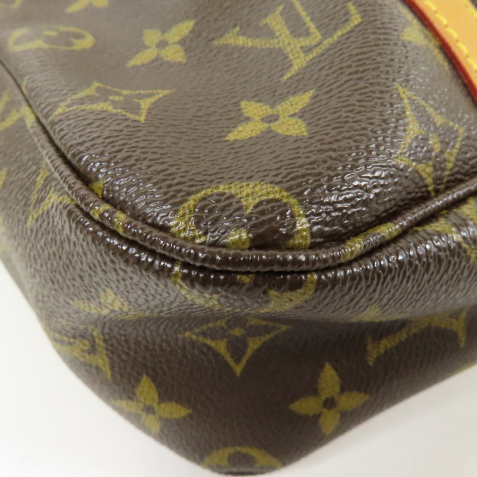LOUIS VUITTON Monogram Sac Bosphore金扣手挽肩背兩用袋