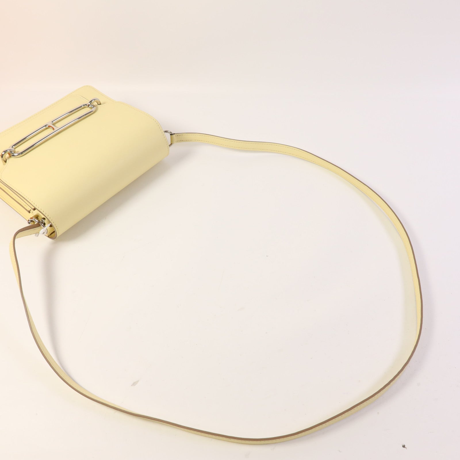 HERMES Swift皮革Roulis Mini銀扣肩背袋Jaune Milton