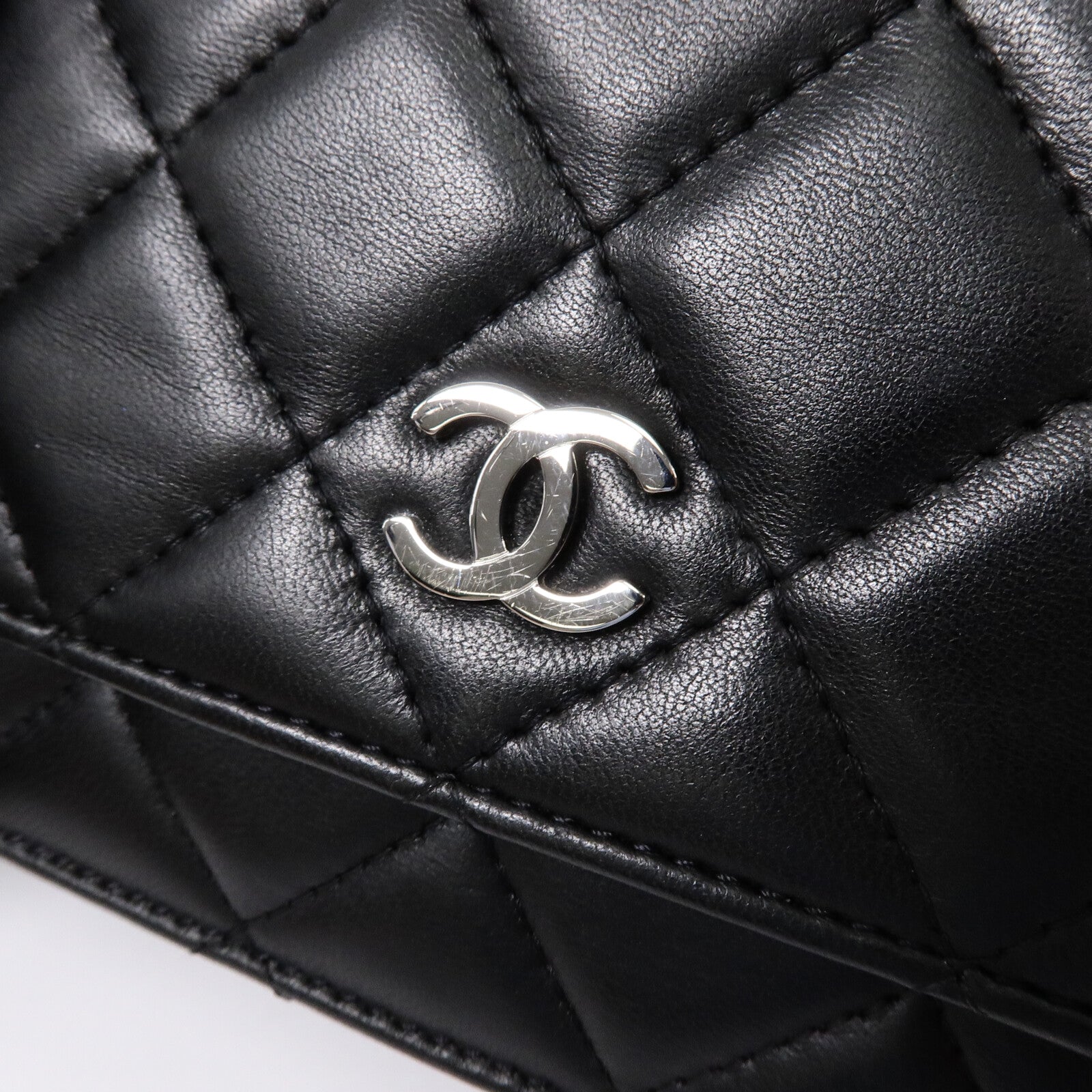 CHANEL 羊皮皮革WOC Wallet On Chain鏈帶肩背袋