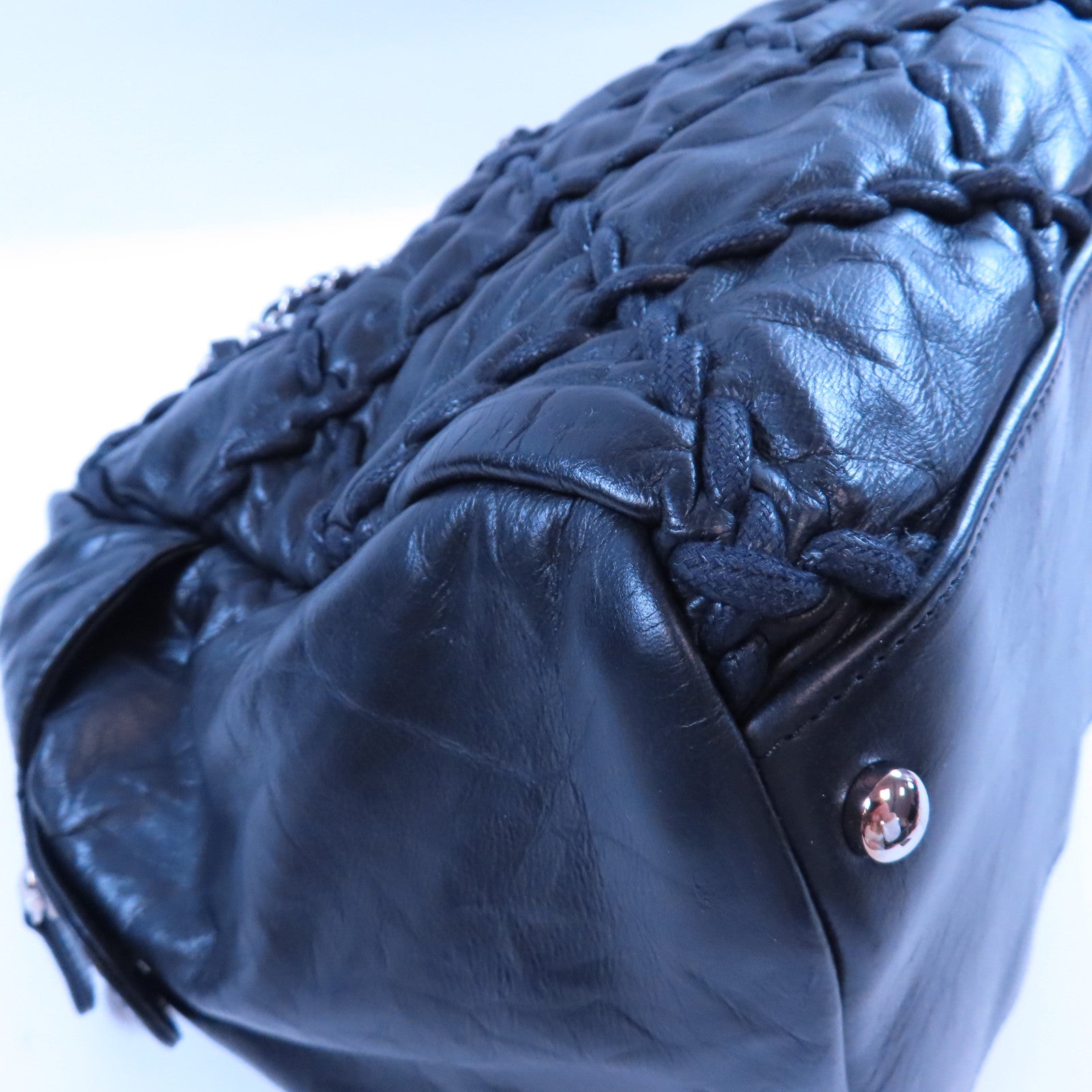 CHANEL 牛皮皮革Shoulder Bag金扣鏈帶肩背袋黑色