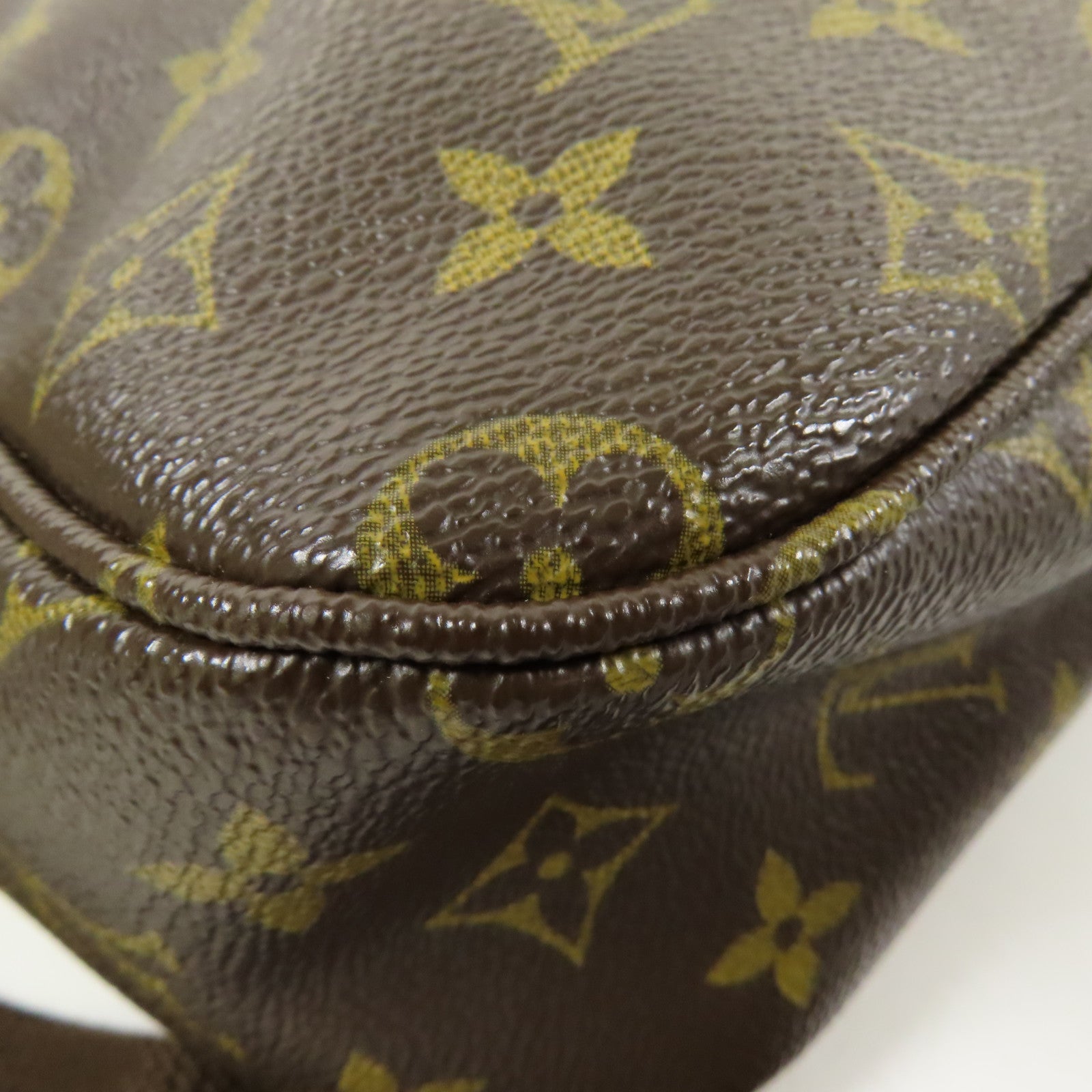 LOUIS VUITTON Monogram Sac Bosphore金扣手挽肩背兩用袋