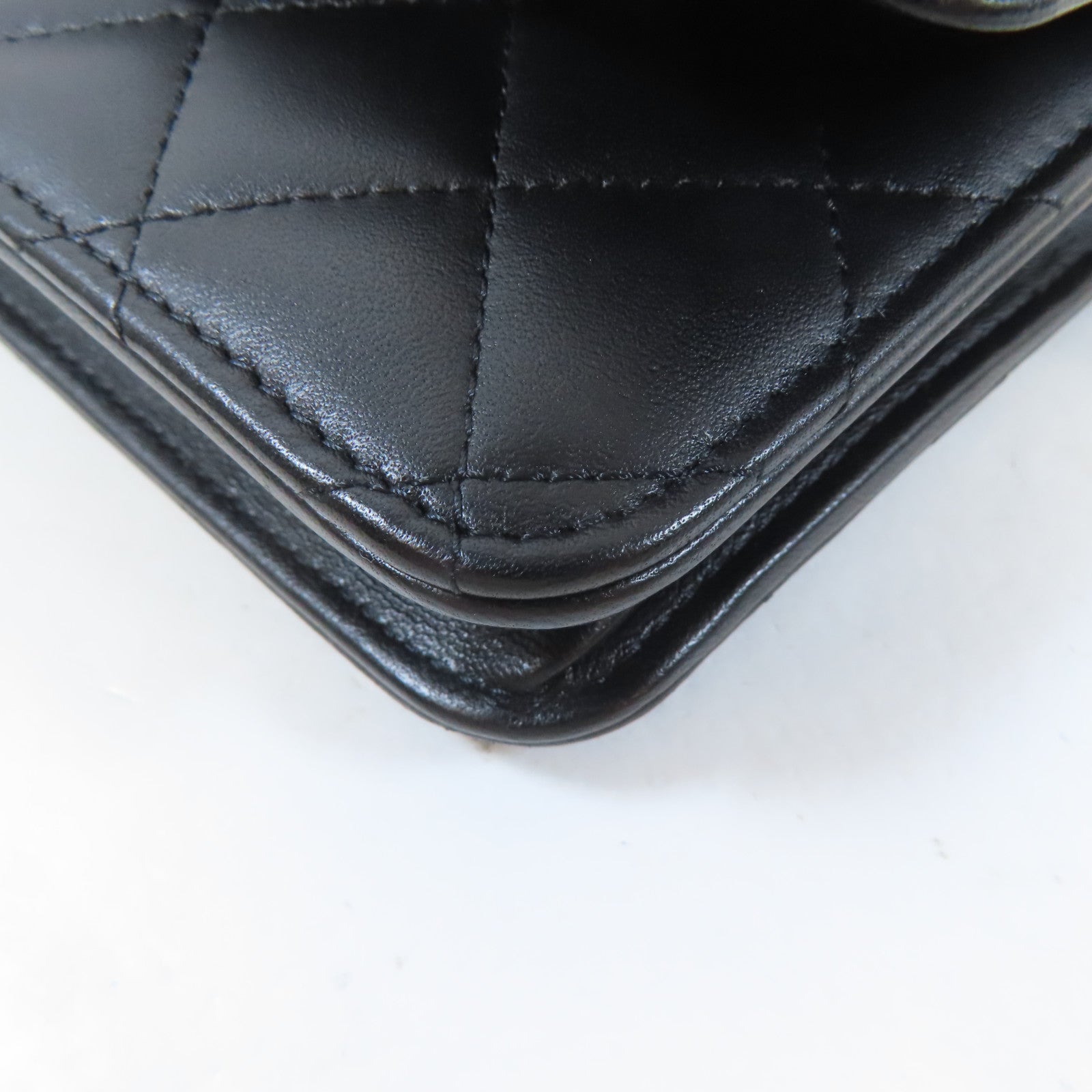 CHANEL 菱格牛皮皮革Wallet On Chain金扣鏈帶肩背袋黑色