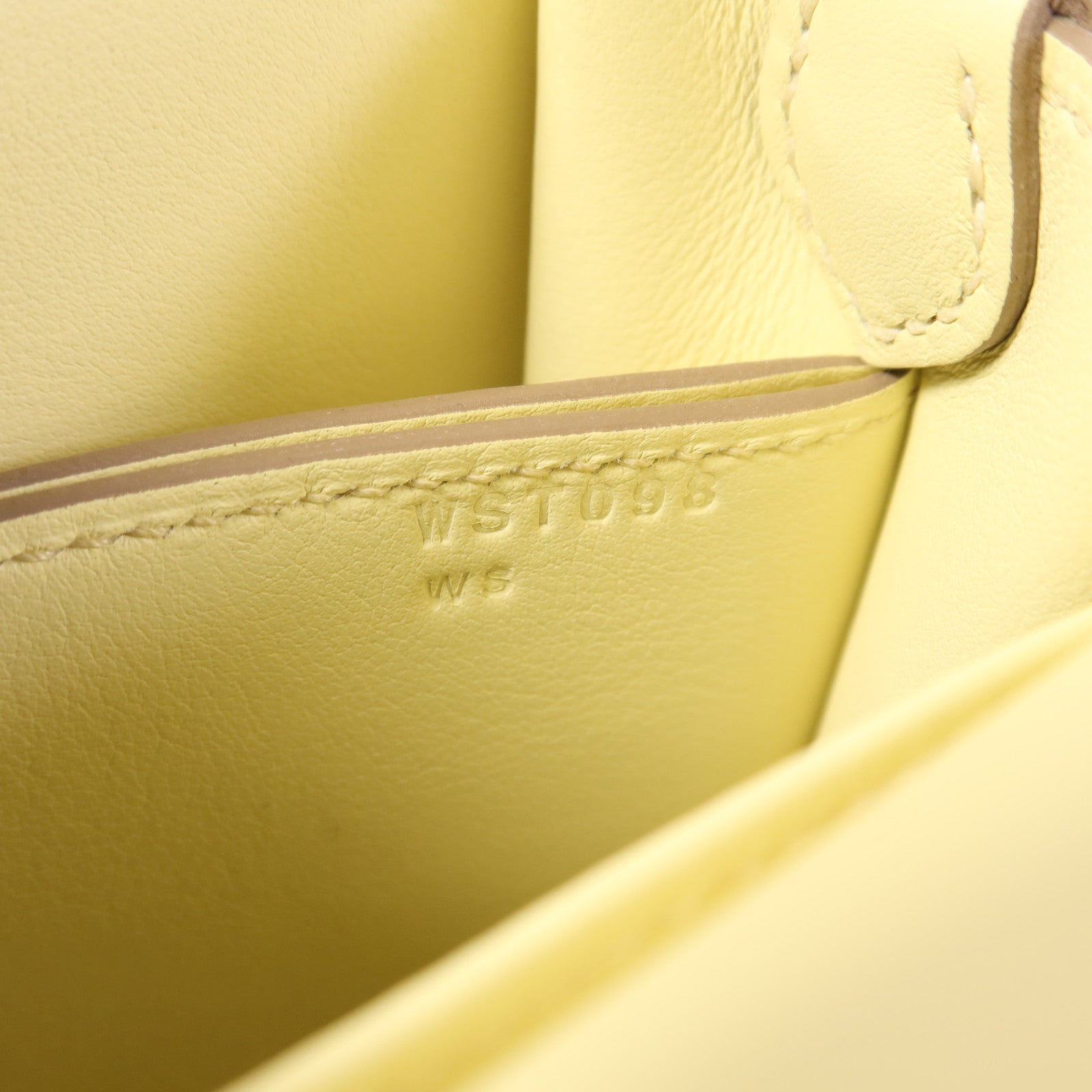 HERMES Swift皮革Roulis Mini銀扣肩背袋Jaune Milton