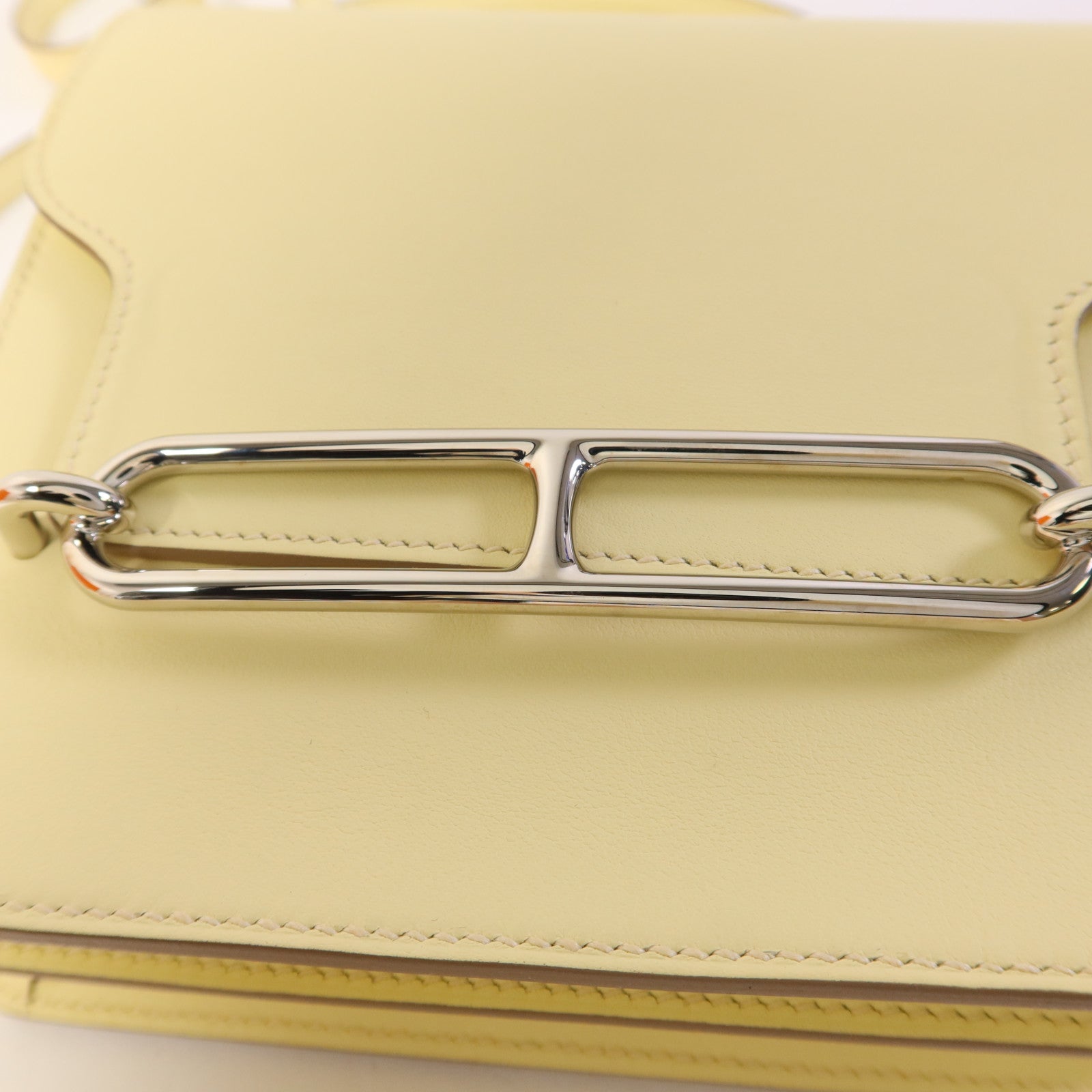 HERMES Swift皮革Roulis Mini銀扣肩背袋Jaune Milton