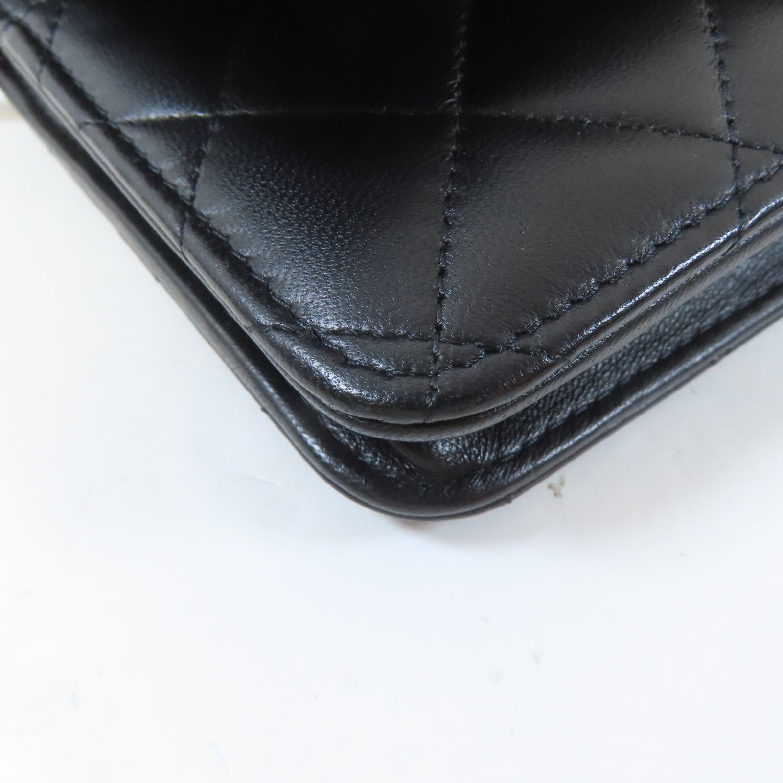 CHANEL 菱格牛皮皮革Wallet On Chain金扣鏈帶肩背袋黑色