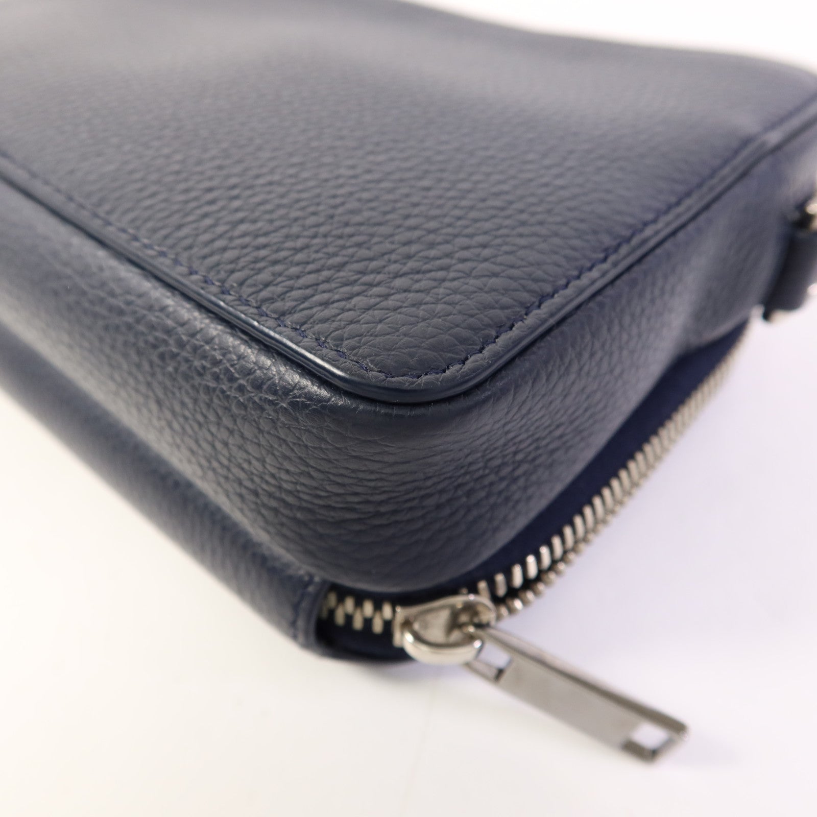 Dior 牛皮皮革Shoulder Bag銀扣肩背袋