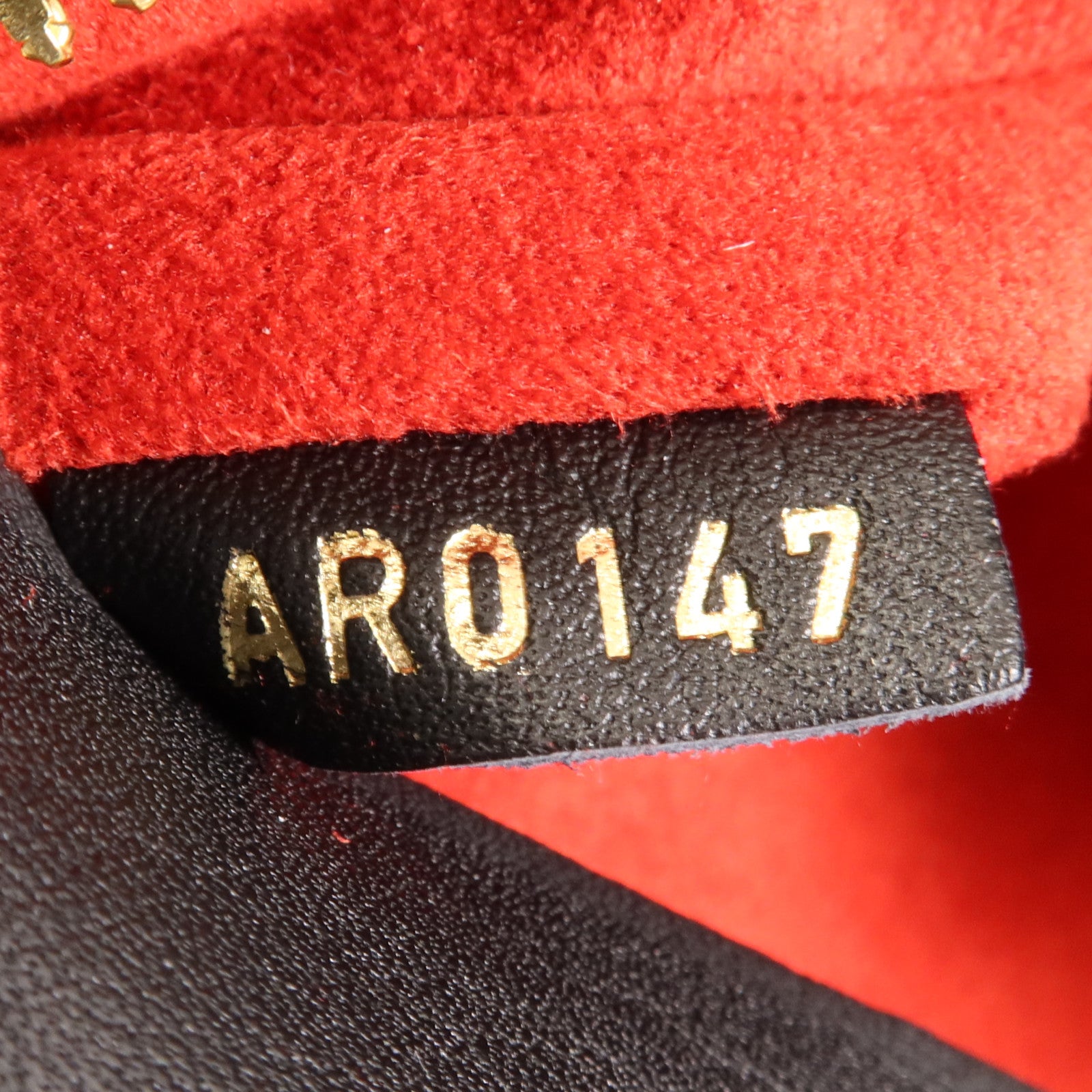 LOUIS VUITTON Monogram Tuileries金扣肩背袋