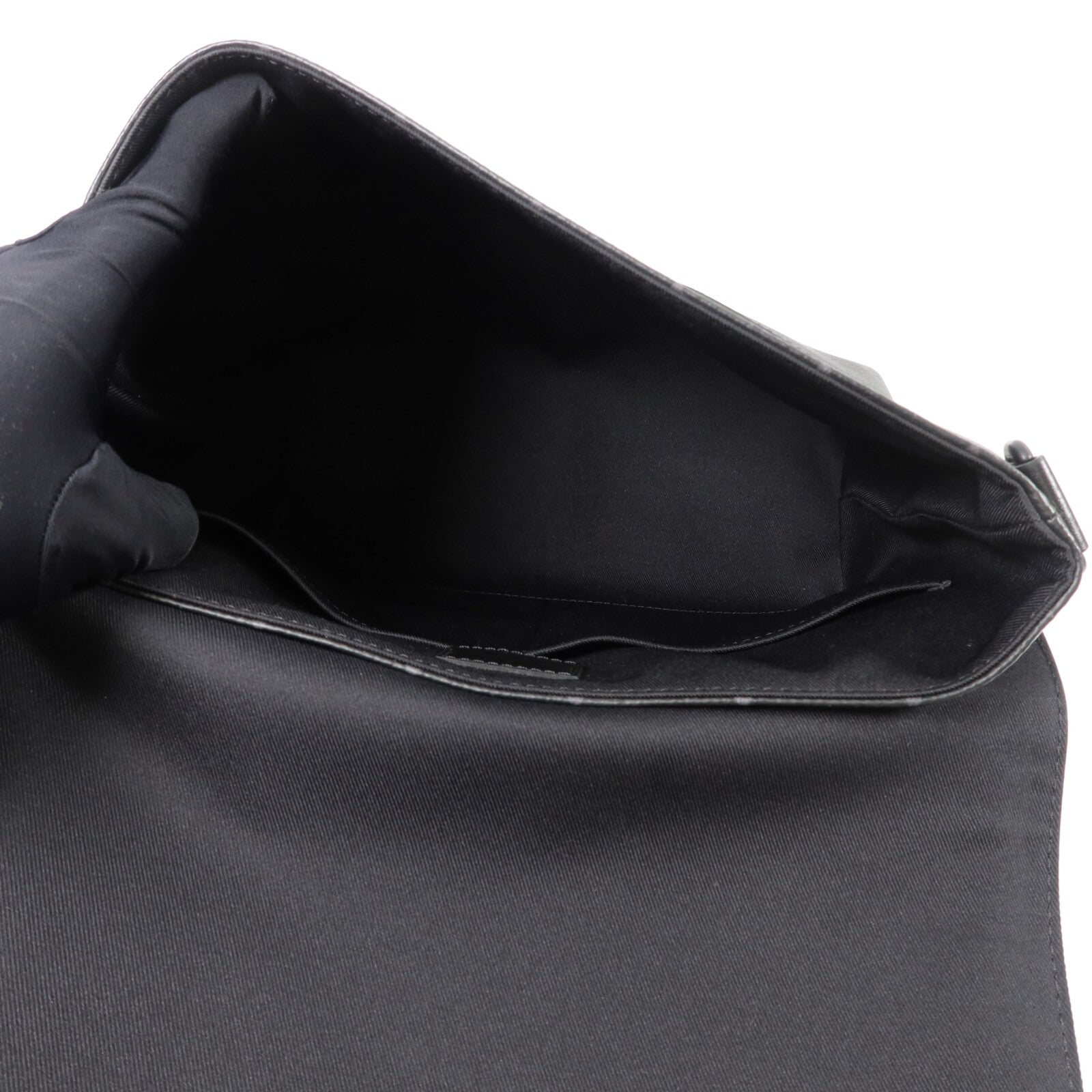 LOUIS VUITTON Monogram Eclipse Saumur Messenger肩背袋