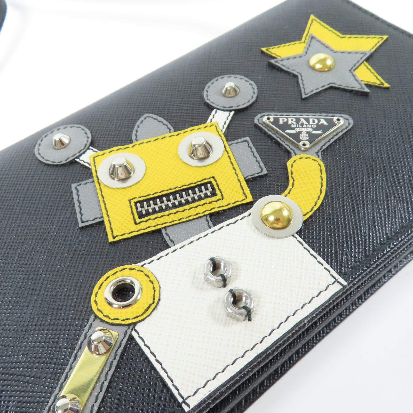 PRADA 牛皮皮革Robot Wallet Bag金扣肩背袋