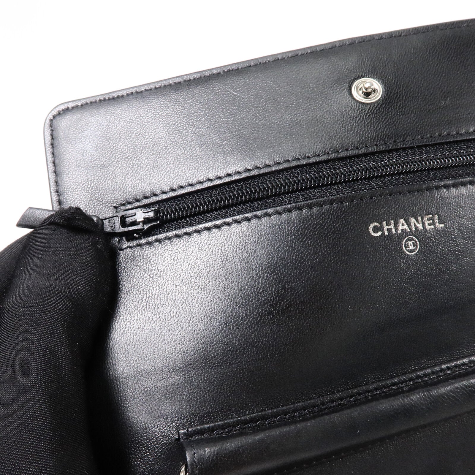 CHANEL 羊皮皮革WOC Wallet On Chain鏈帶肩背袋
