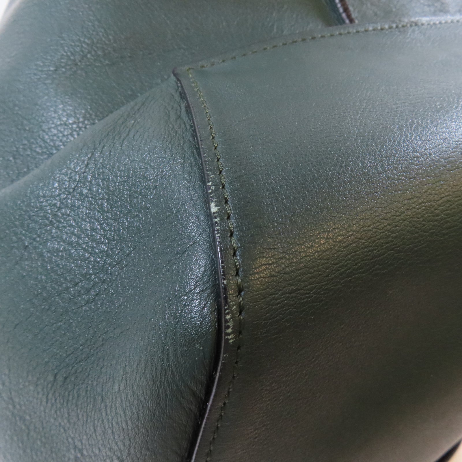 LOEWE 牛皮皮革Backpack銀扣背包綠色