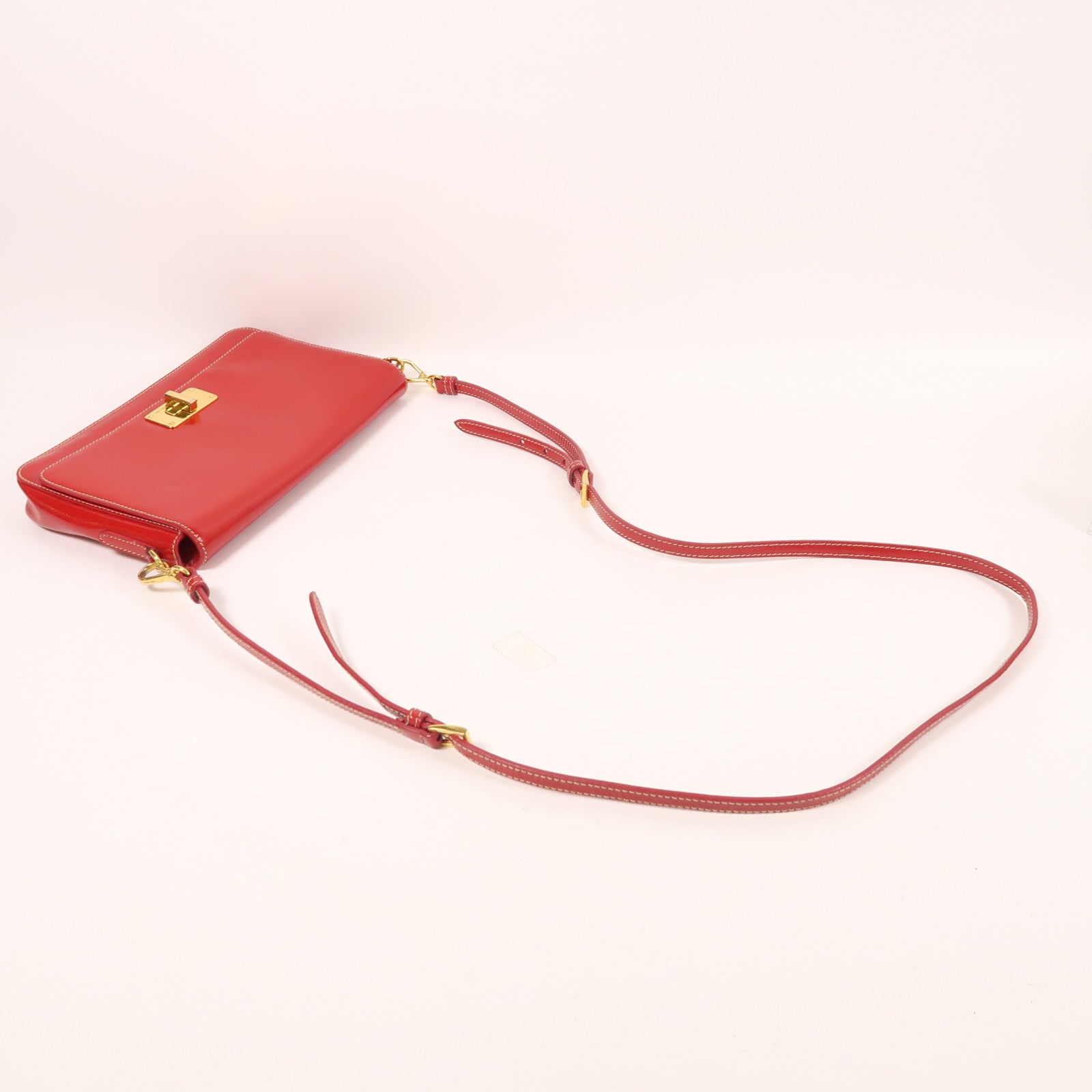 PRADA Saffiano Vernice Shoulder Bag金扣肩背袋