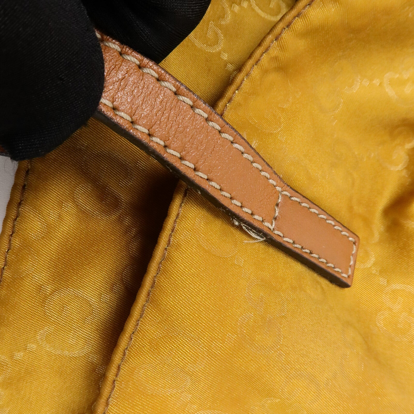 GUCCI 尼龍Hand Bag肩背袋