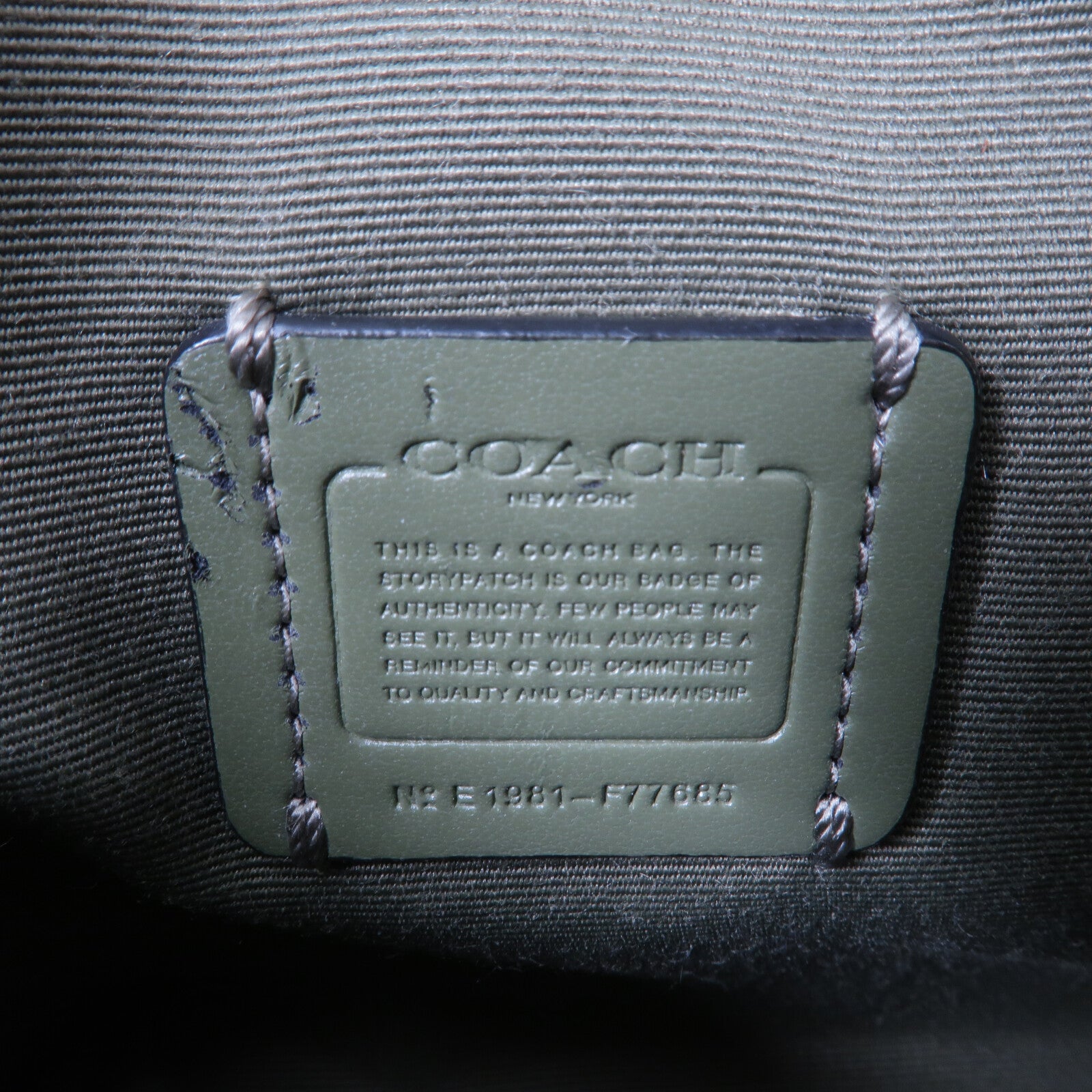 COACH 牛皮皮革Shoulder Bag肩背袋