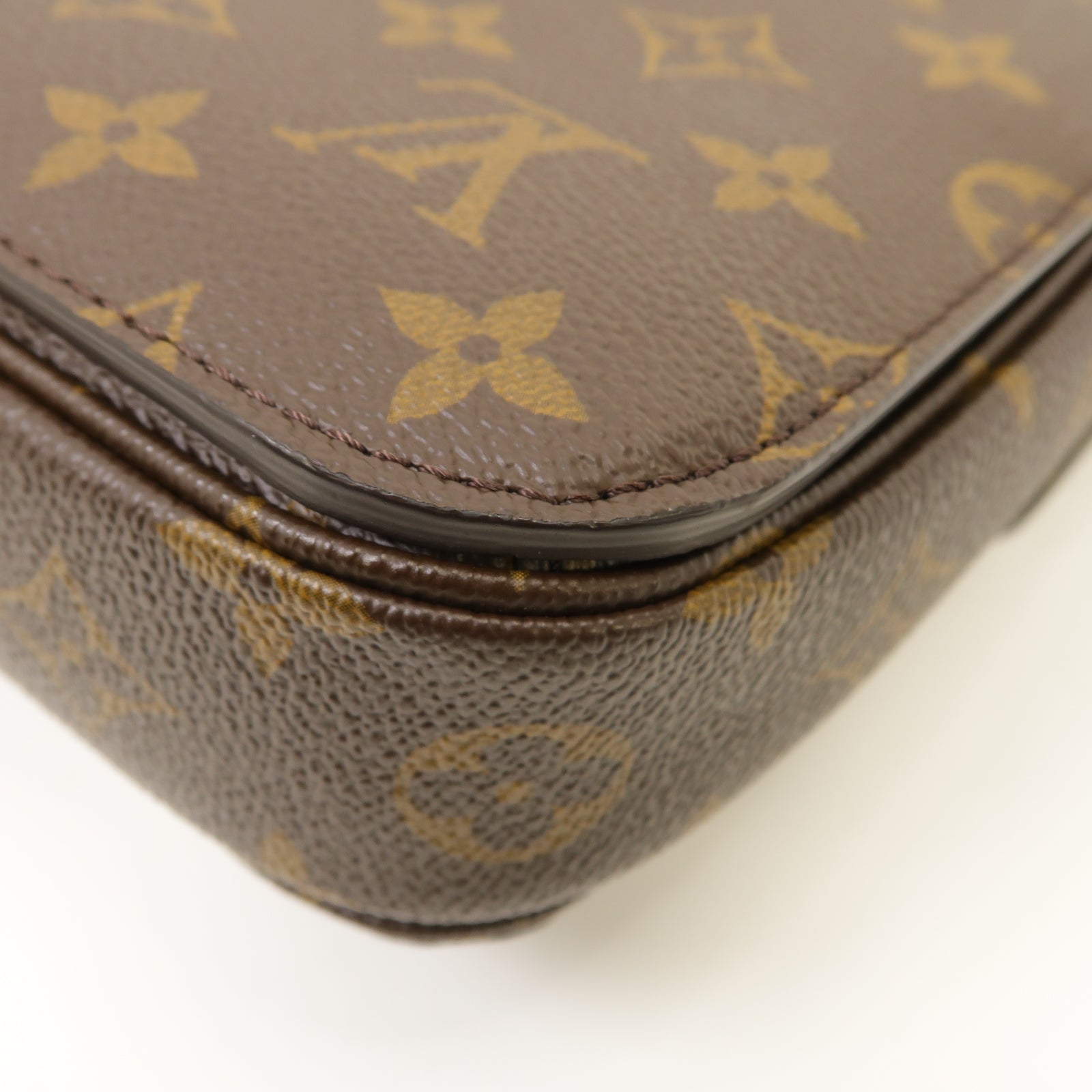 LOUIS VUITTON Monogram Pochette Metis金扣手挽肩背兩用袋棕色
