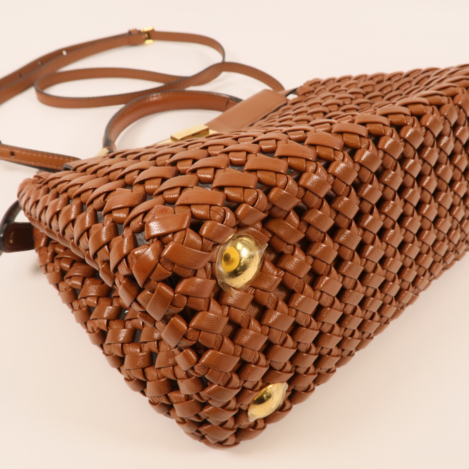 FENDI Nappa皮革Mini Peekaboo金扣手挽肩背兩用袋