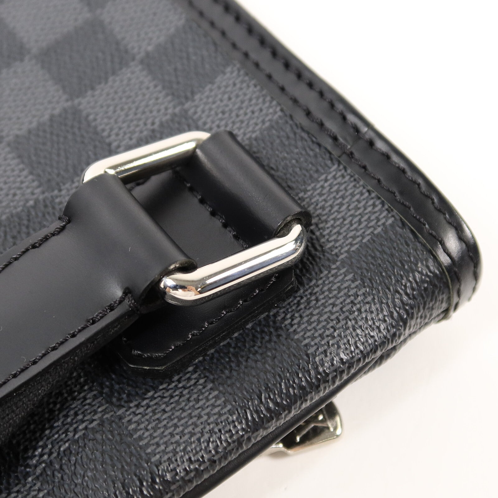 LOUIS VUITTON Damier Graphite Thomas肩背袋