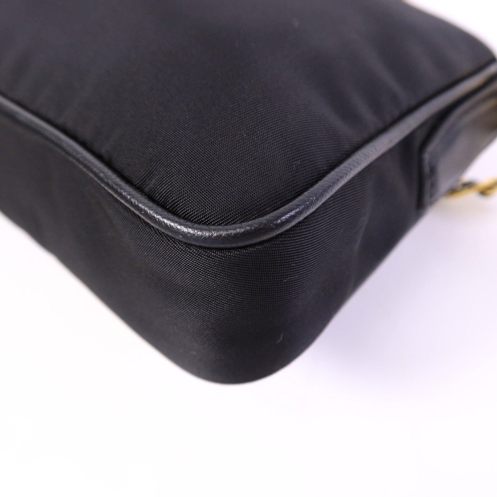 PRADA 皮革/尼龍Shoulder Bag鏈帶肩背袋