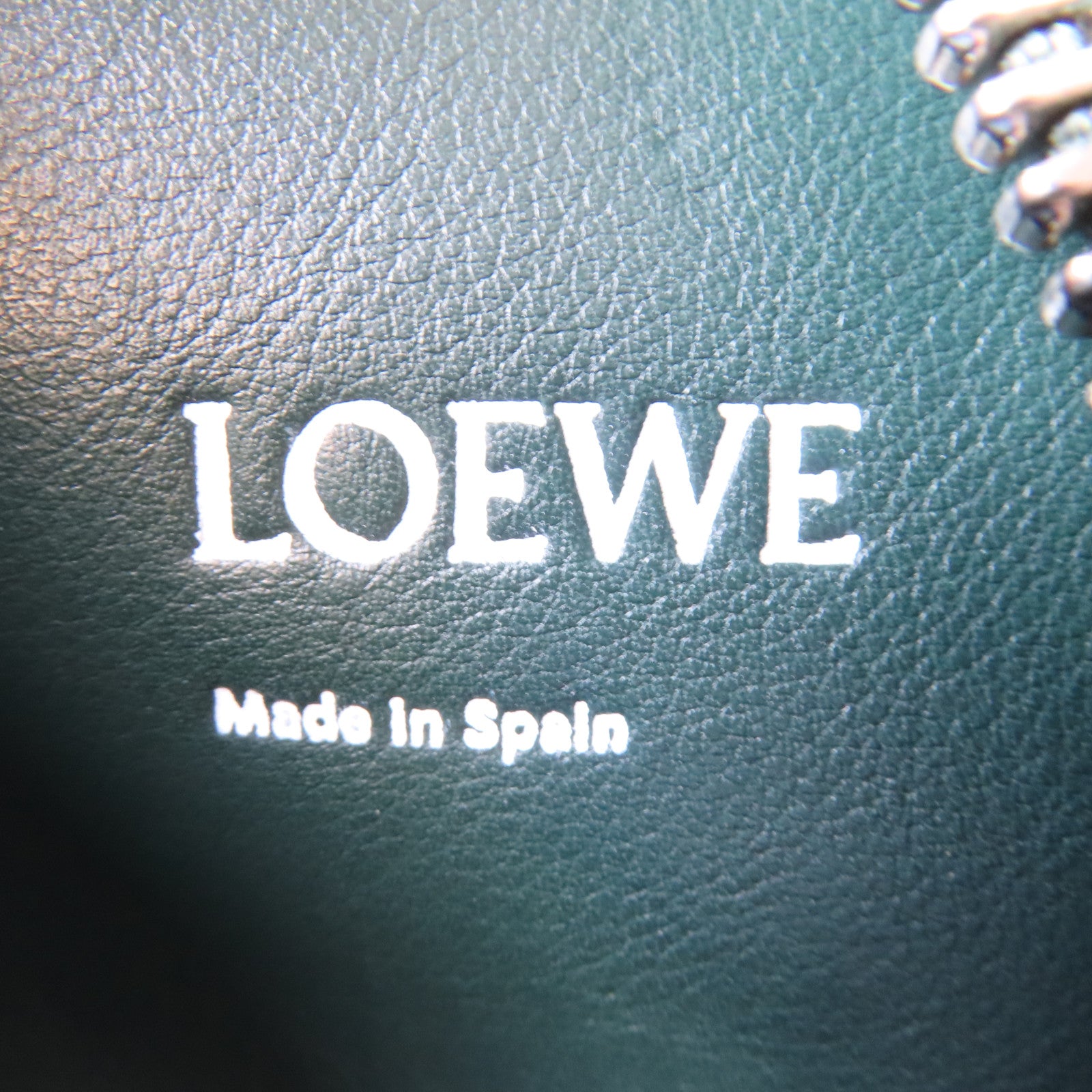 LOEWE 牛皮皮革Backpack銀扣背包綠色