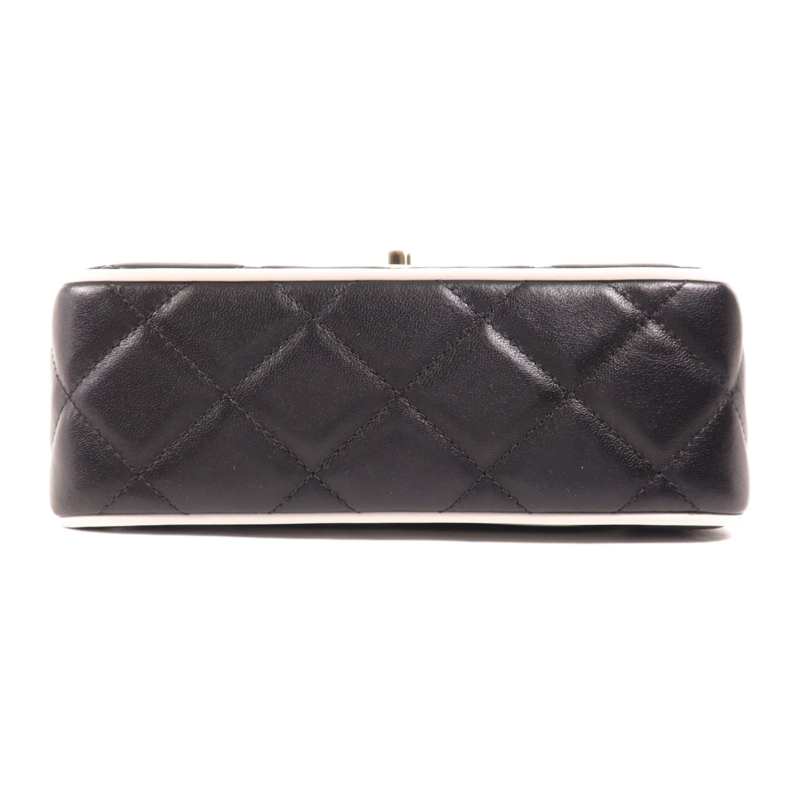 CHANEL 羊皮皮革Chain Shoulder金扣鏈帶肩背袋