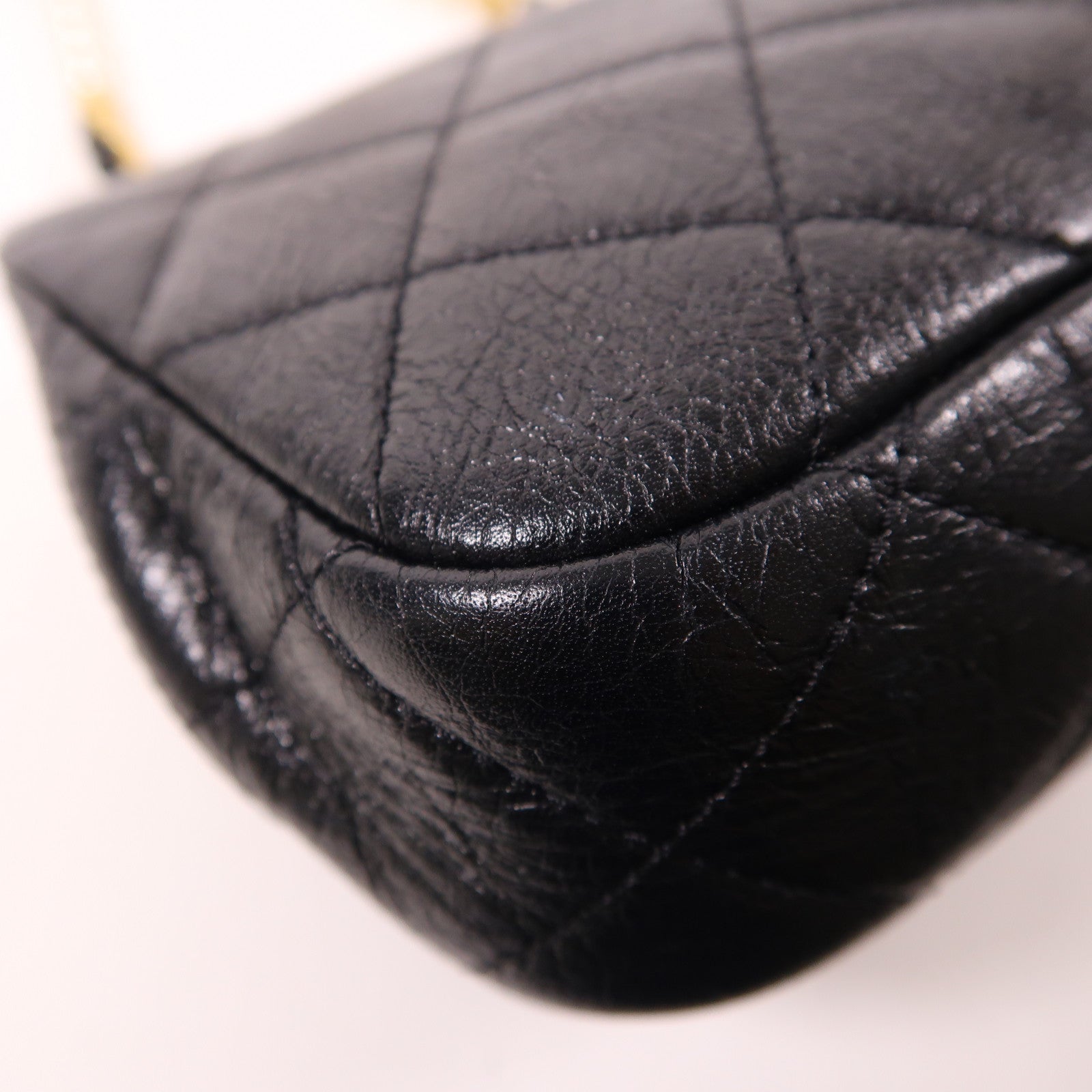 CHANEL 牛皮皮革Chain Shoulder金扣鏈帶肩背袋