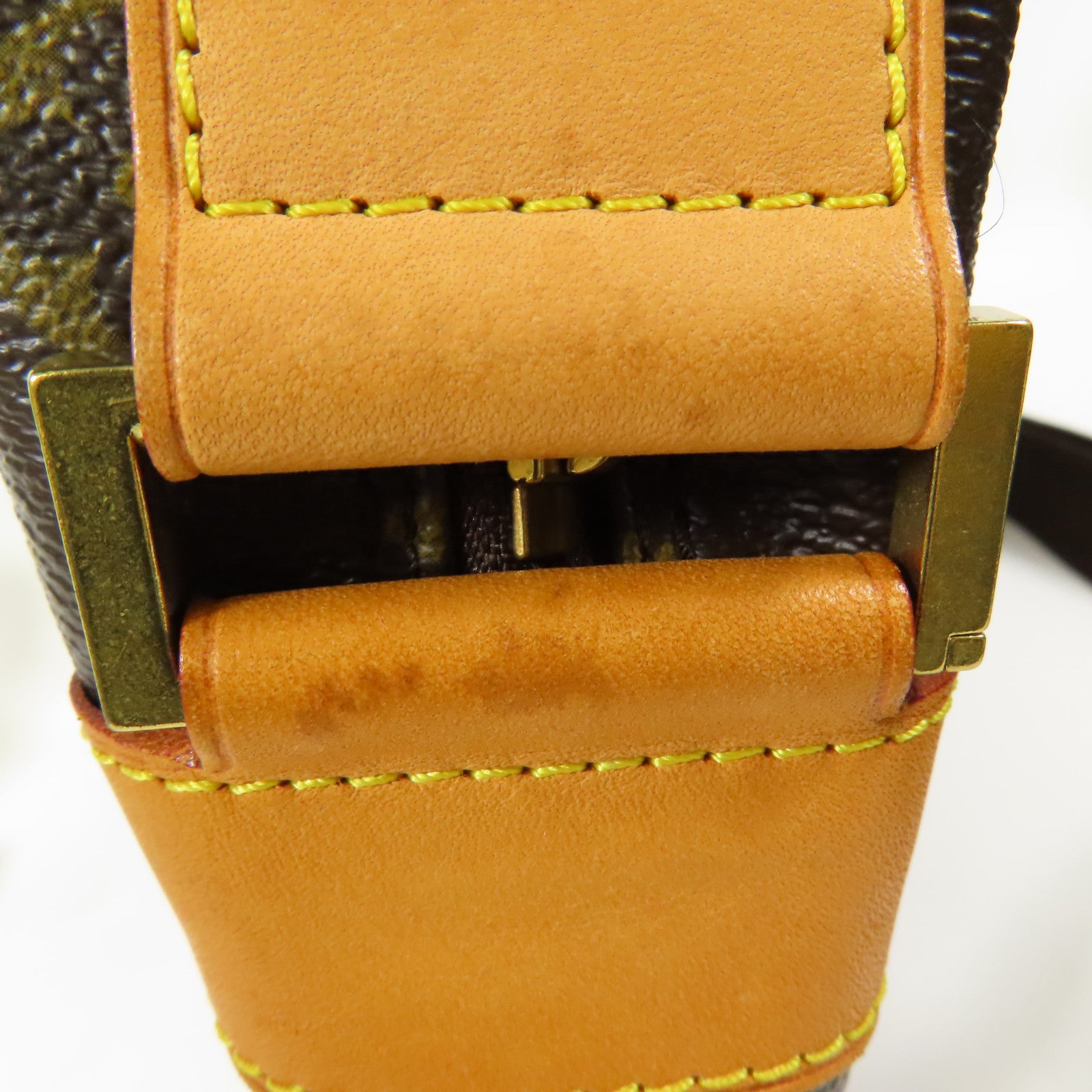 LOUIS VUITTON Monogram Sac Bosphore金扣手挽肩背兩用袋