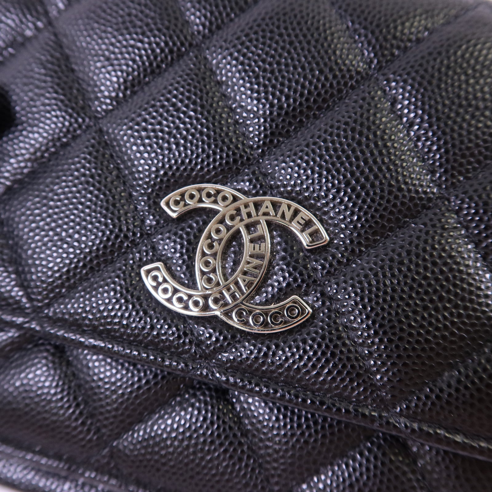 CHANEL 【激減優惠】牛皮皮革Flap Phone Bag銀扣鏈帶肩背袋