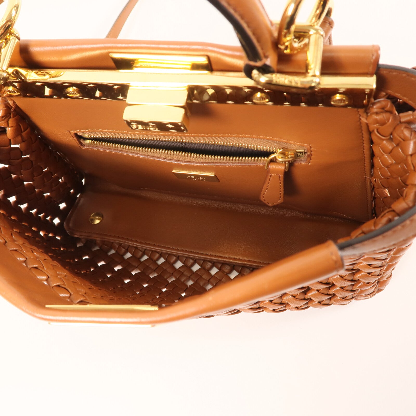 FENDI Nappa皮革Mini Peekaboo金扣手挽肩背兩用袋