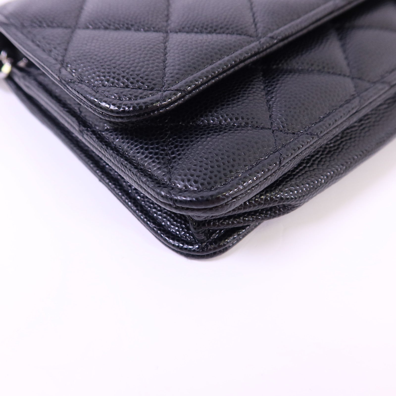 CHANEL 【激減優惠】牛皮皮革Flap Phone Bag銀扣鏈帶肩背袋