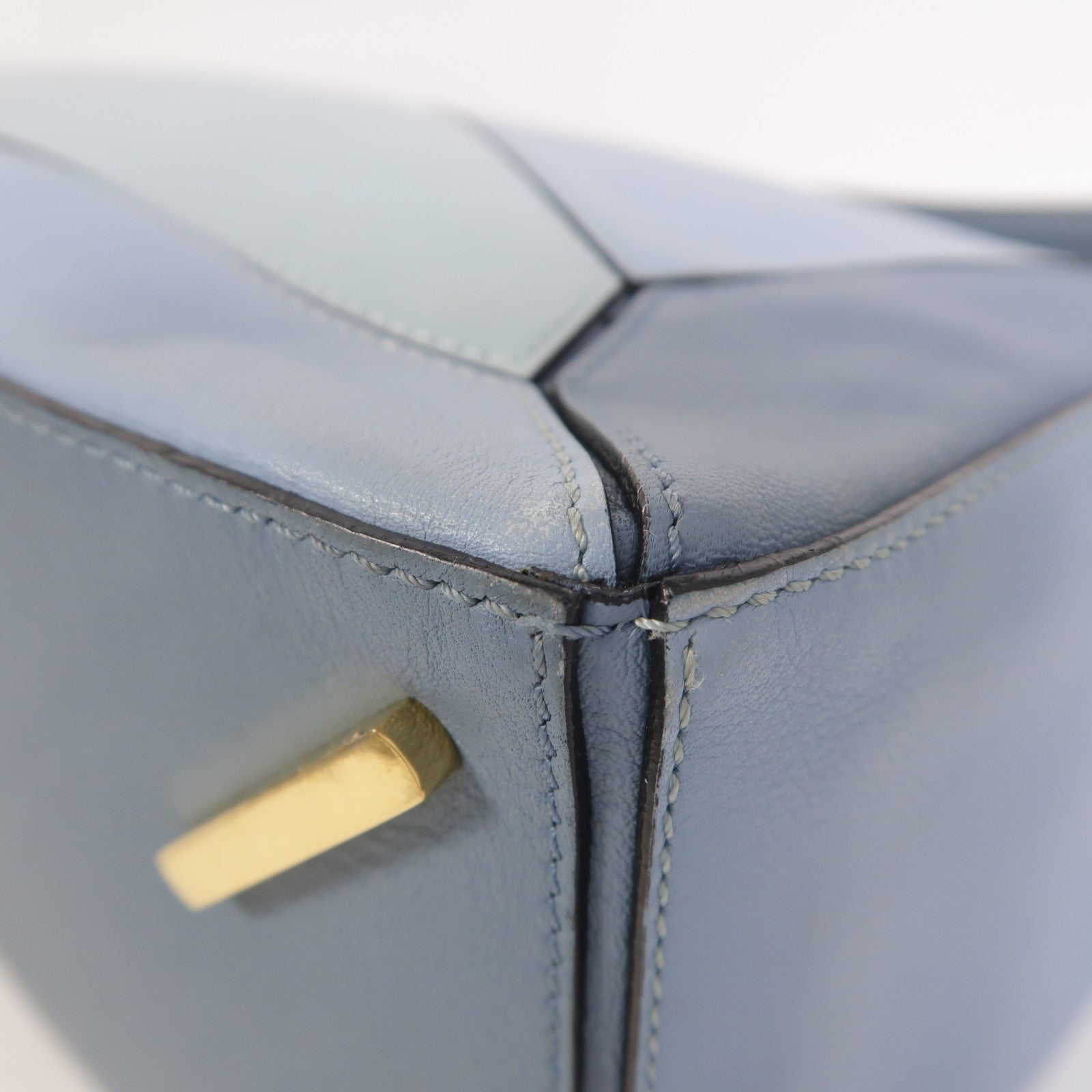 LOEWE 牛皮皮革Puzzle Medium手挽肩背兩用袋