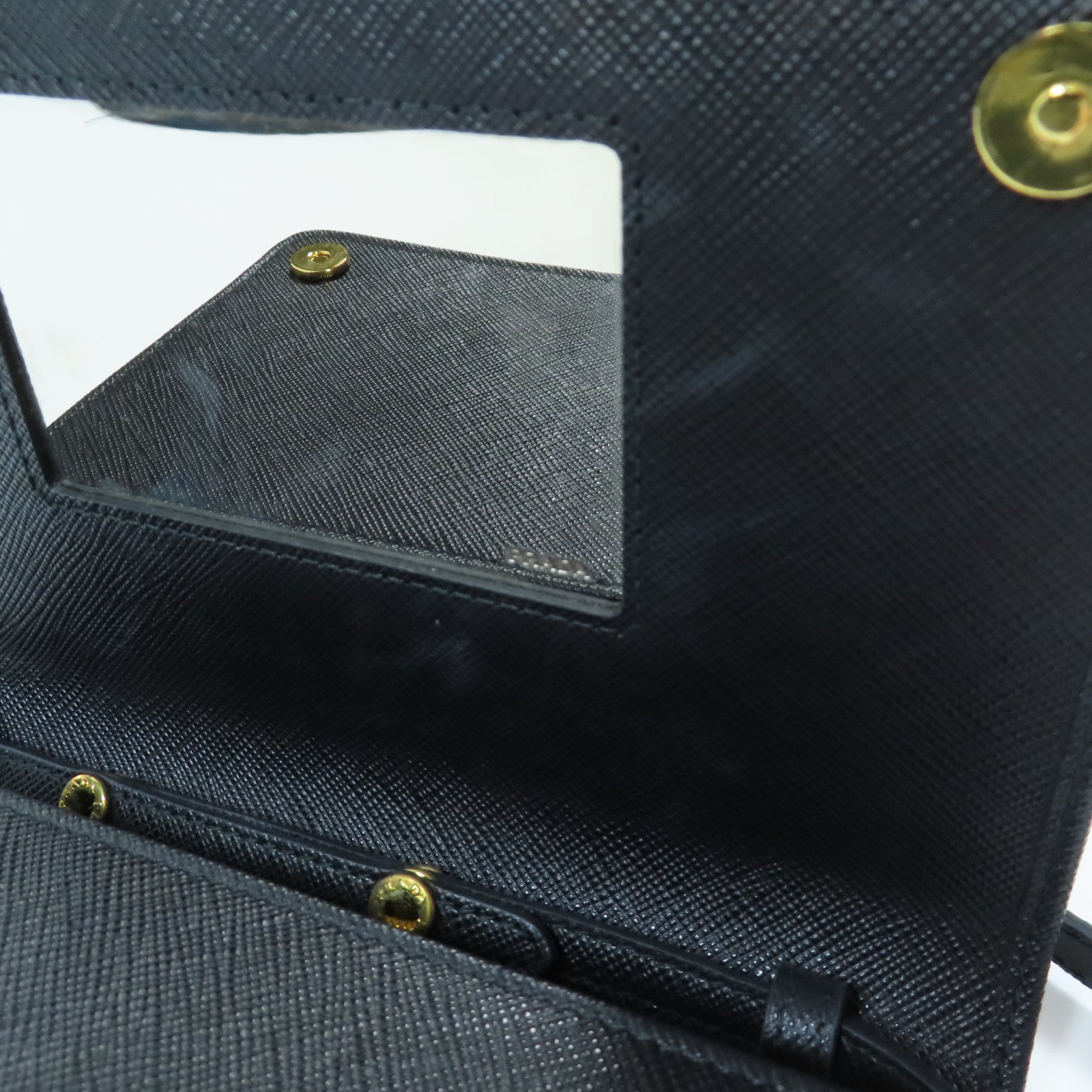 PRADA 牛皮皮革Robot Wallet Bag金扣肩背袋