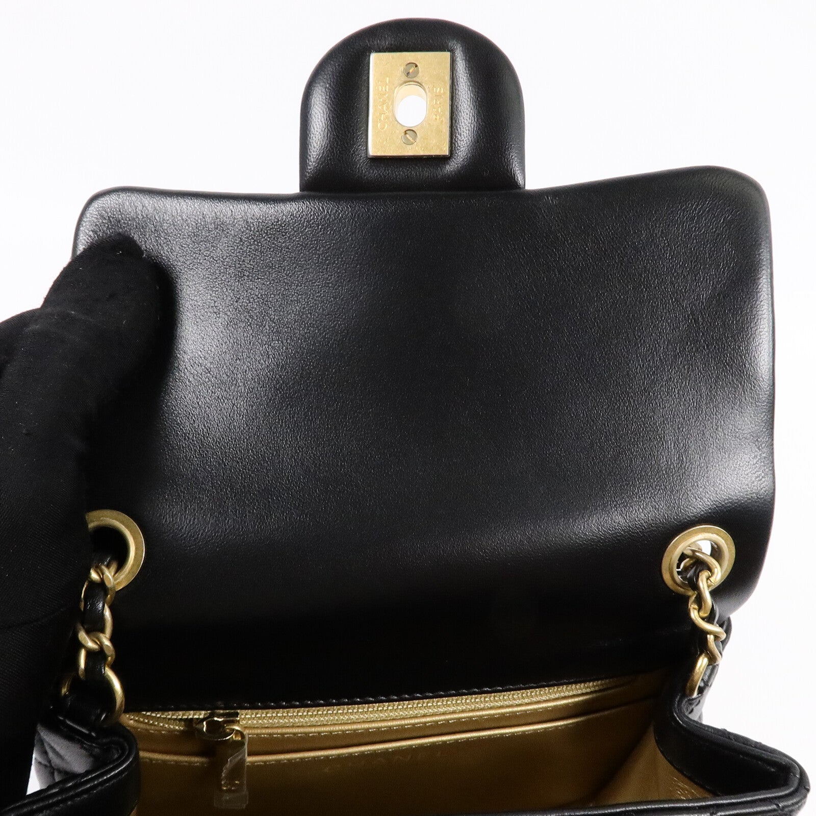 CHANEL Mini Classic 17鏈帶肩背袋