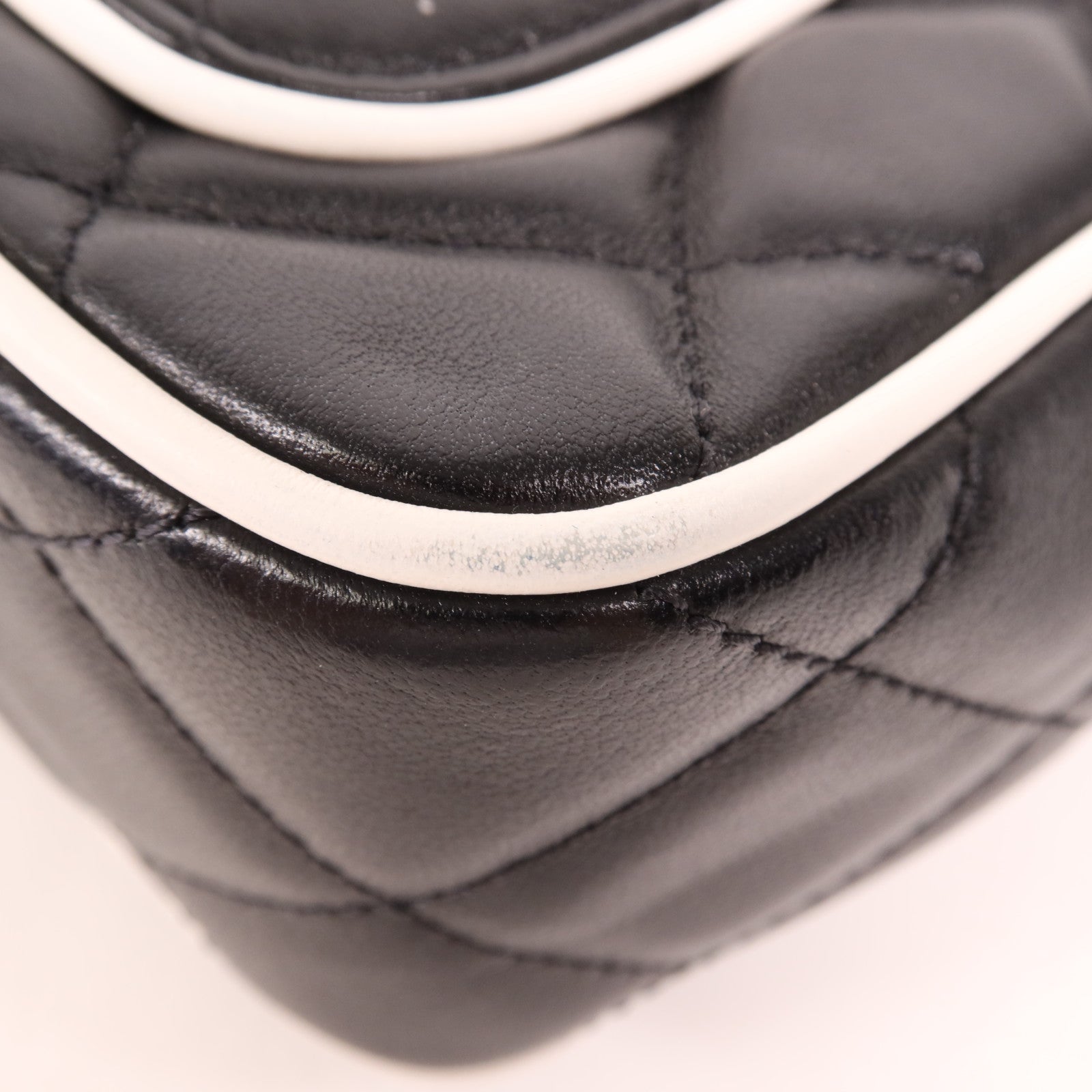 CHANEL 羊皮皮革Chain Shoulder金扣鏈帶肩背袋