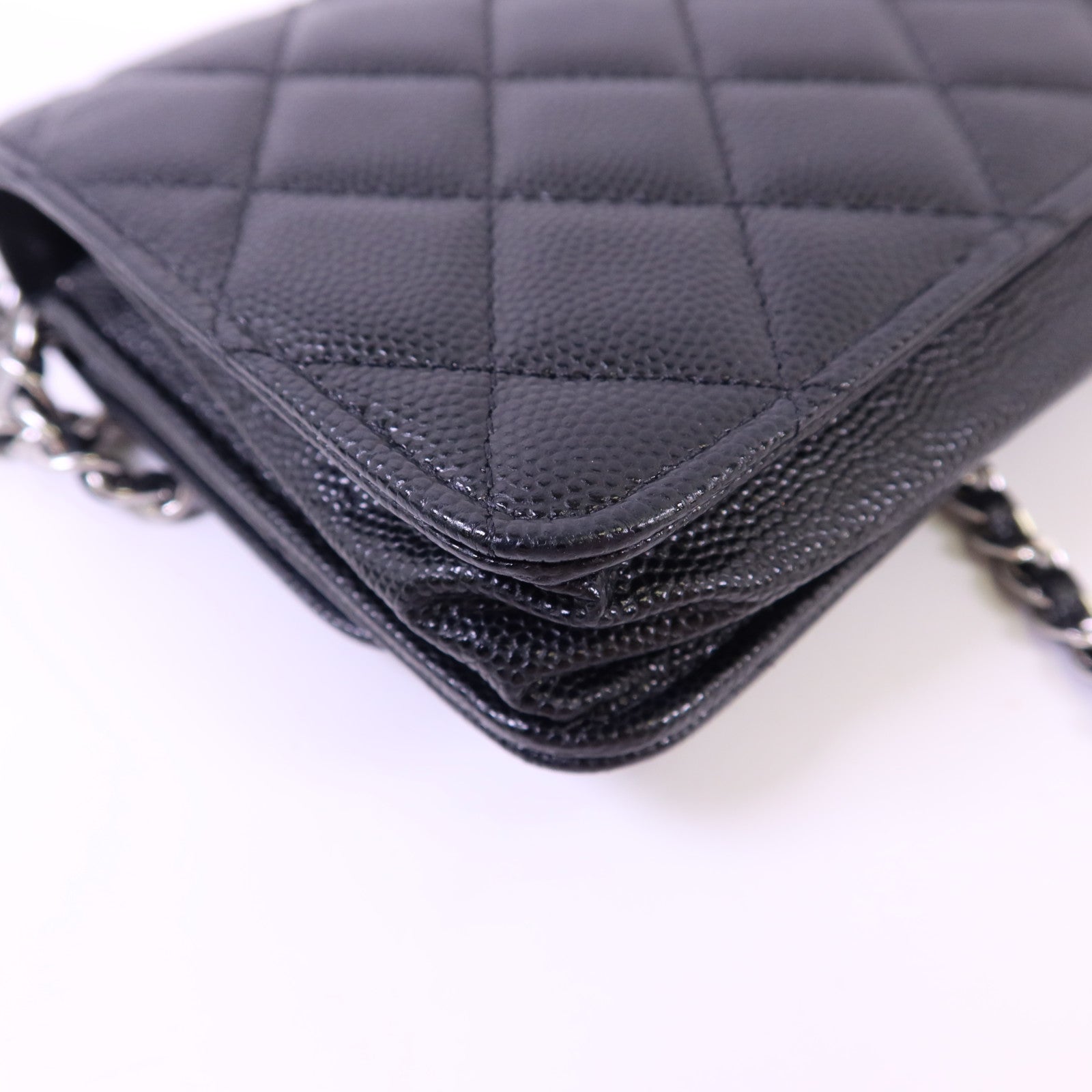 CHANEL 【激減優惠】牛皮皮革Flap Phone Bag銀扣鏈帶肩背袋