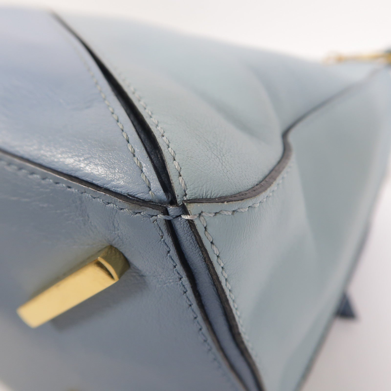 LOEWE 牛皮皮革Puzzle Medium手挽肩背兩用袋