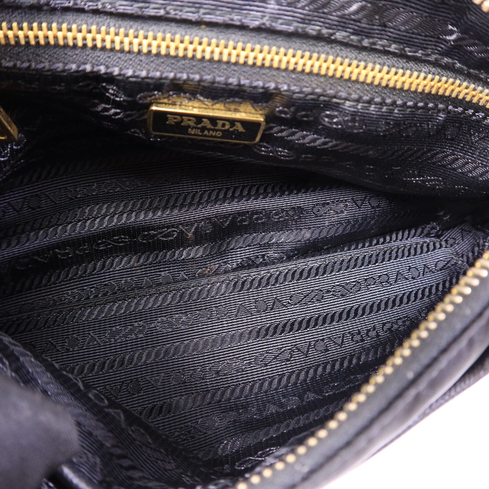 PRADA 皮革/尼龍Shoulder Bag鏈帶肩背袋