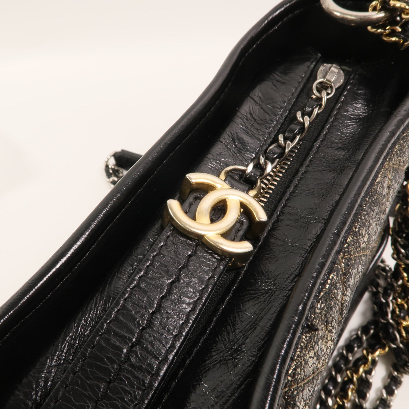 CHANEL 牛皮皮革Gabrielle Small鏈帶肩背袋