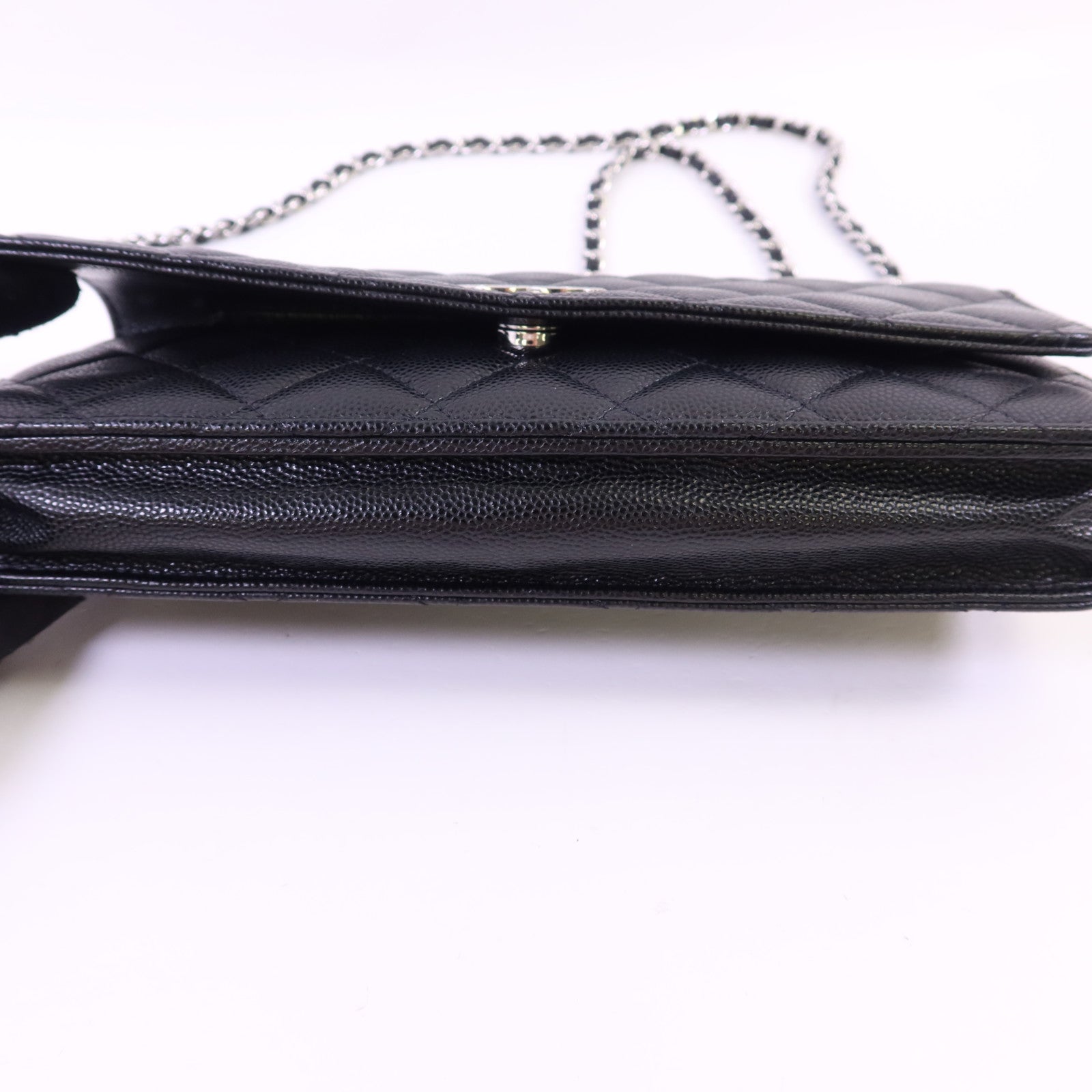 CHANEL 【激減優惠】牛皮皮革Flap Phone Bag銀扣鏈帶肩背袋