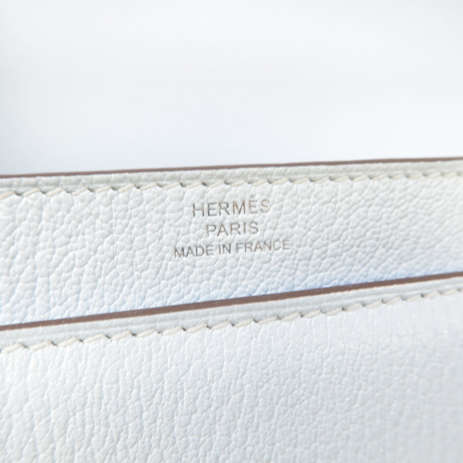 HERMES 【激減優惠】Chevre皮革Verrou Mini Shoulder Bag銀扣肩背袋Bleu Brume淺藍色