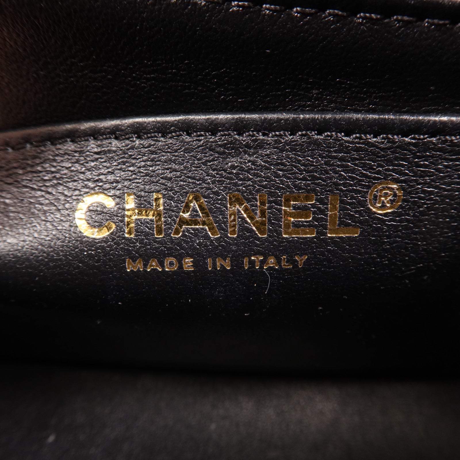 CHANEL 羊皮皮革Chain Shoulder金扣鏈帶肩背袋