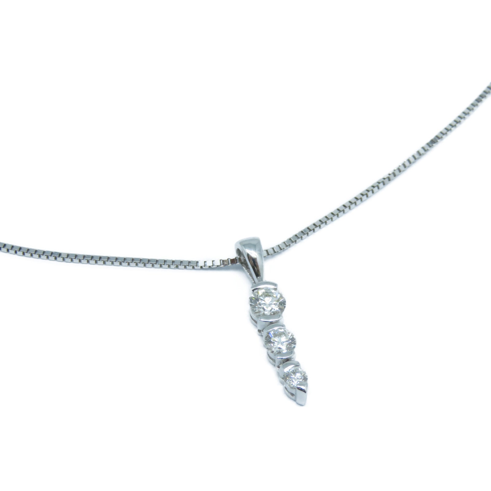 JEWELRY 【激減優惠】18K白金Diamond Necklace 0.40ct鑽石項鍊銀色