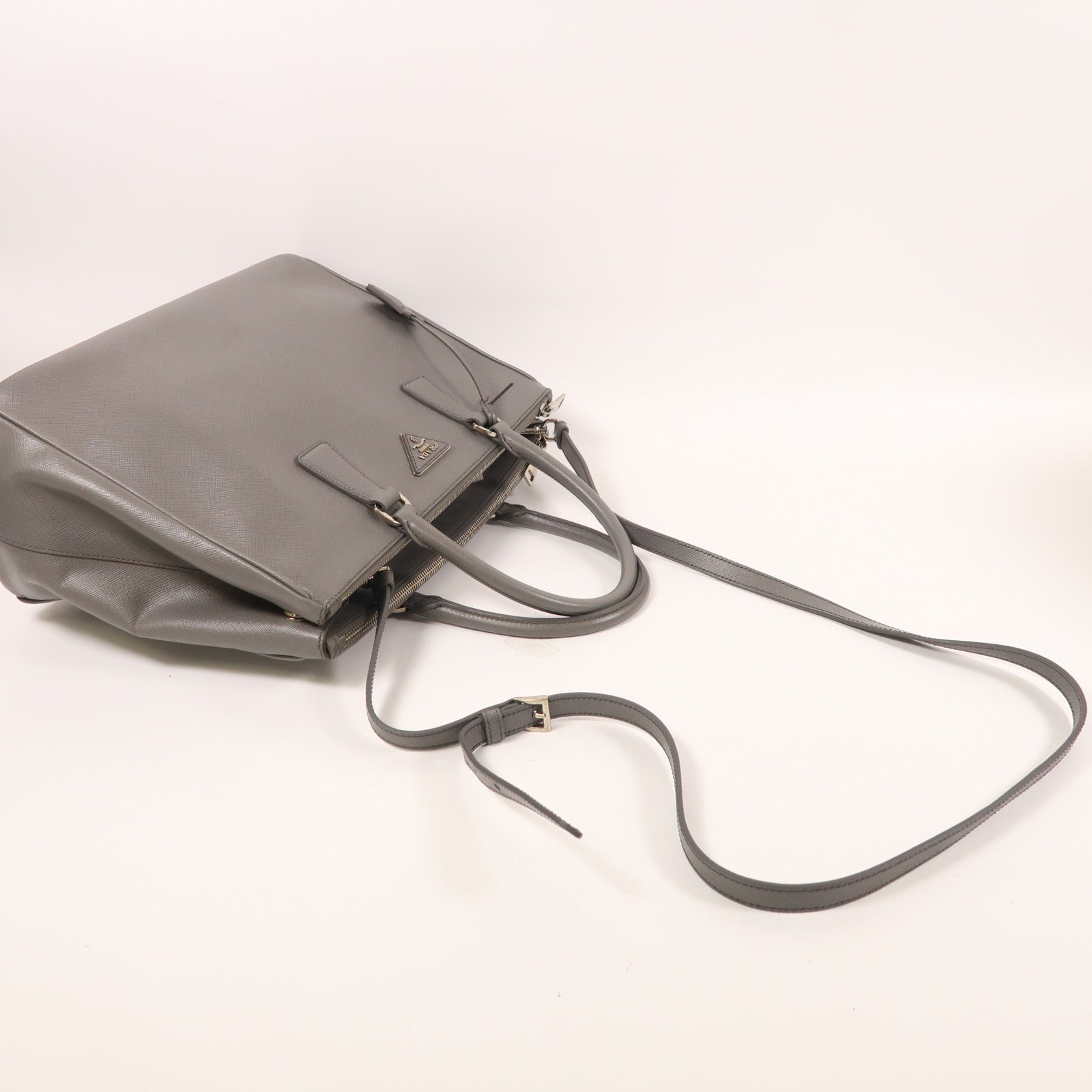 PRADA 牛皮皮革Killer Bag銀扣手挽肩背兩用袋