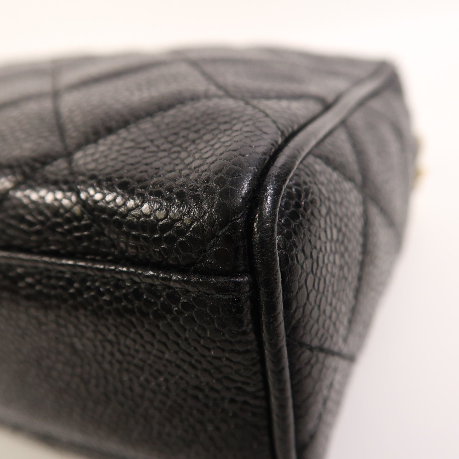 CHANEL 牛皮皮革Chain Shoulder金扣鏈帶肩背袋