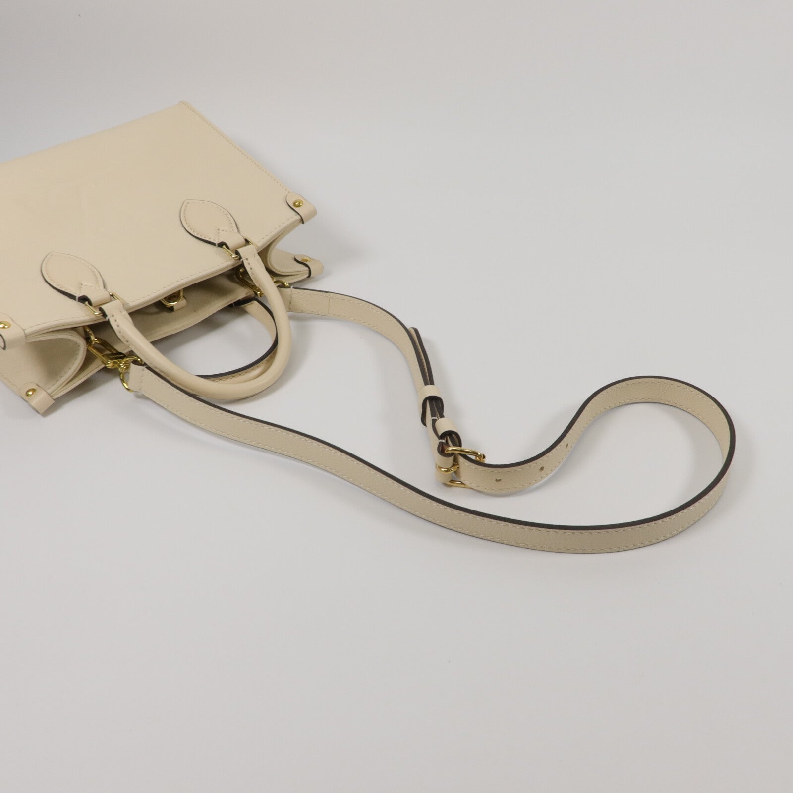 LOUIS VUITTON Monogram Empreinte On The Go手挽肩背兩用袋