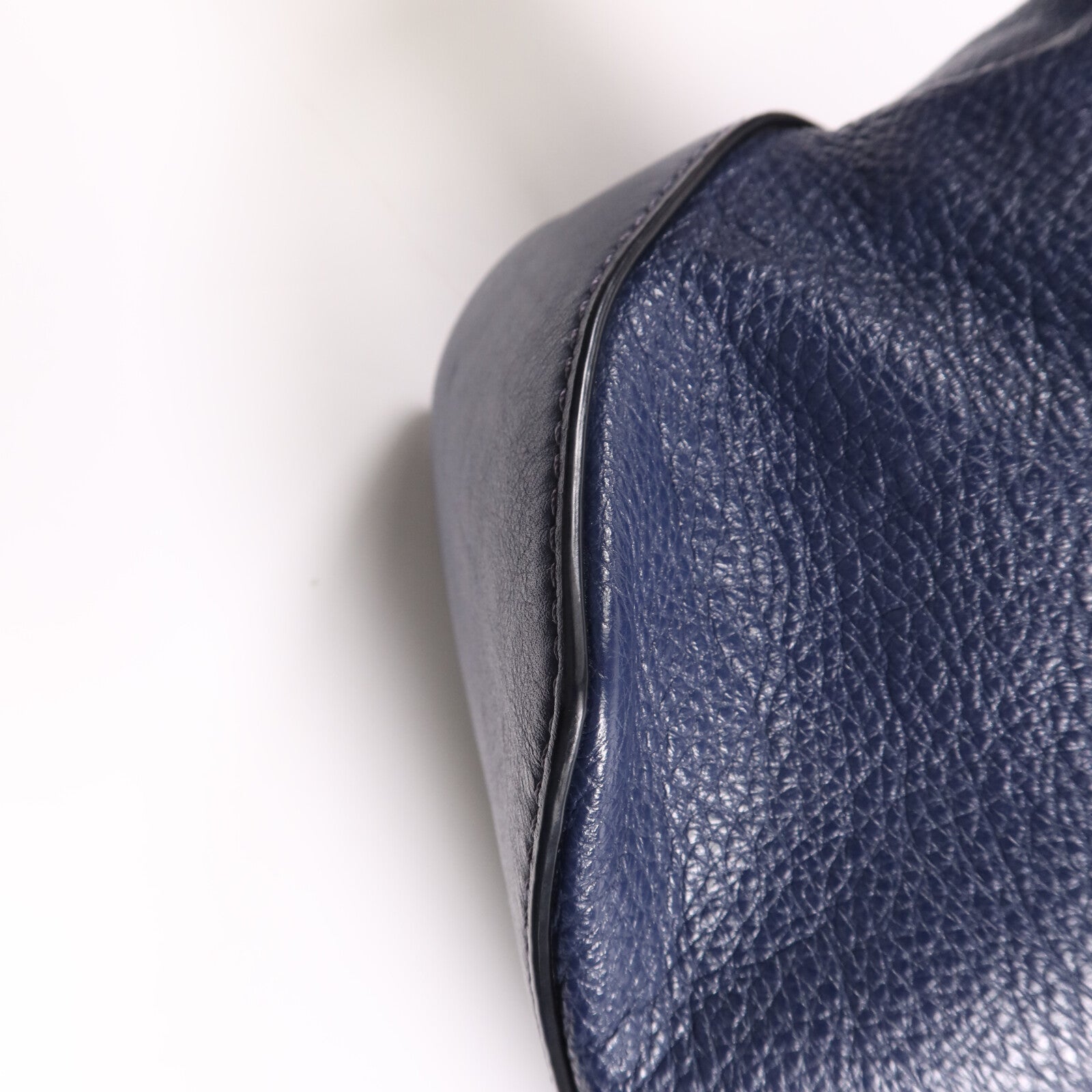 MARC JACOBS 牛皮皮革2 Way Shoulder Bag銀扣肩背袋