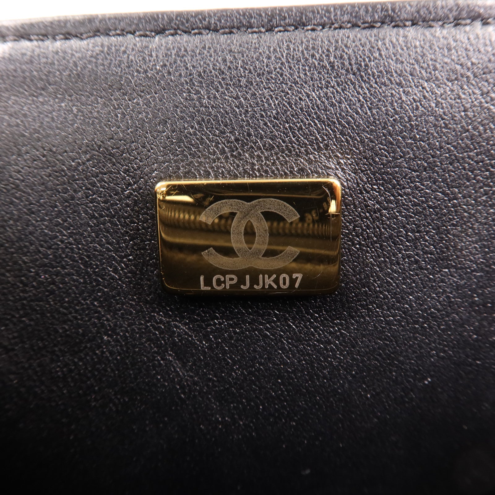 CHANEL 羊皮皮革Chain Shoulder金扣鏈帶肩背袋